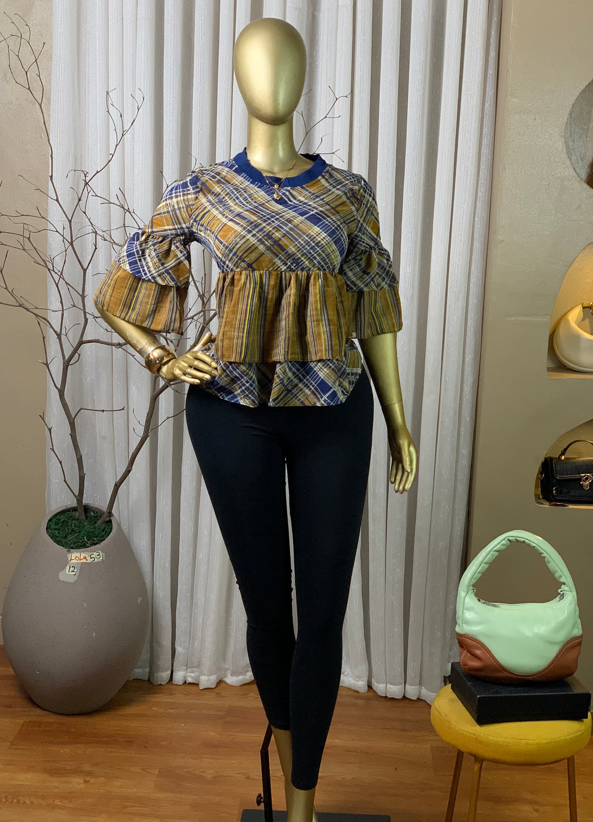 LOLA53 SIZE12 Top only