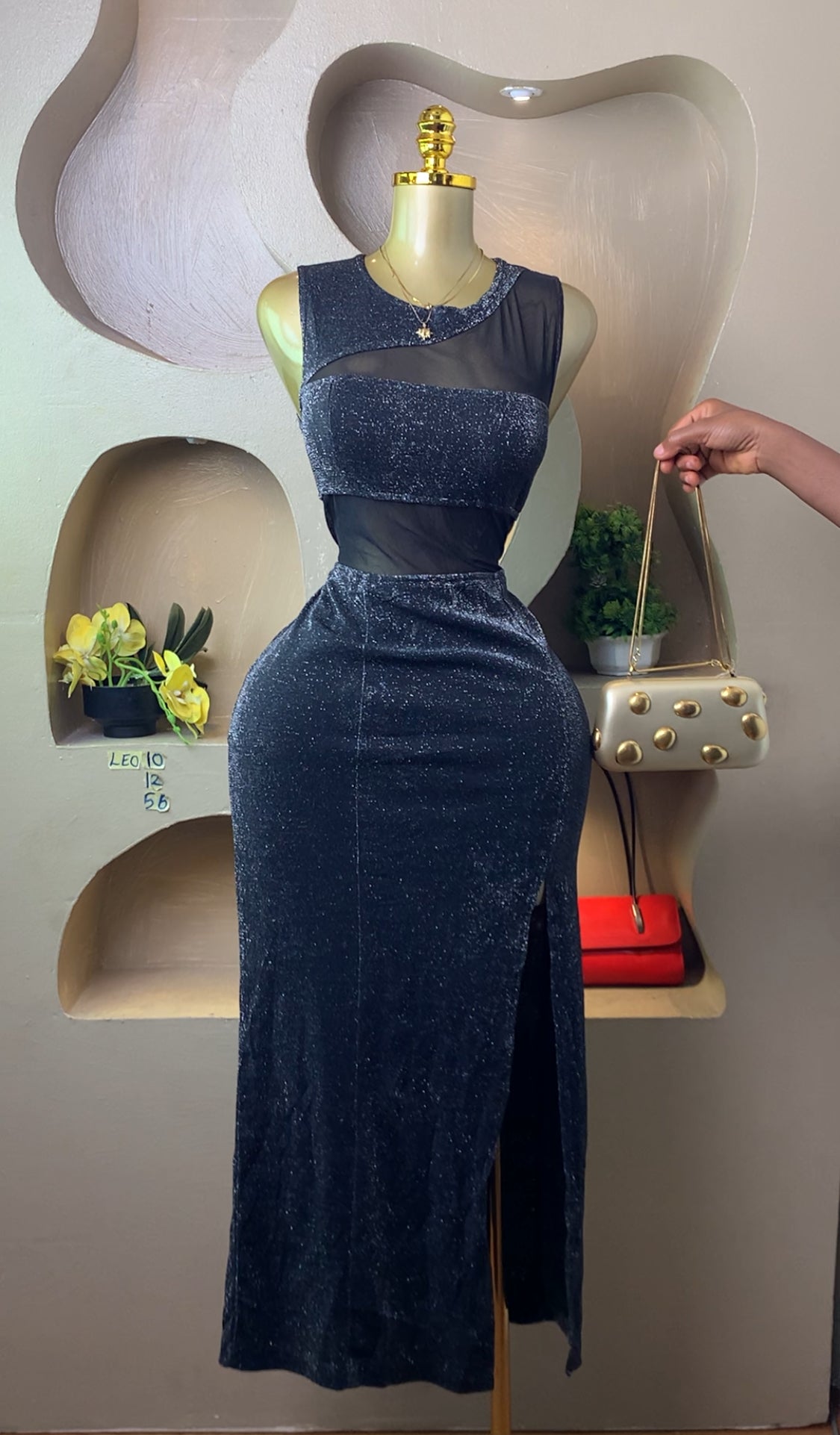 LEO10 PARTY DRESS SIZE12 Length56