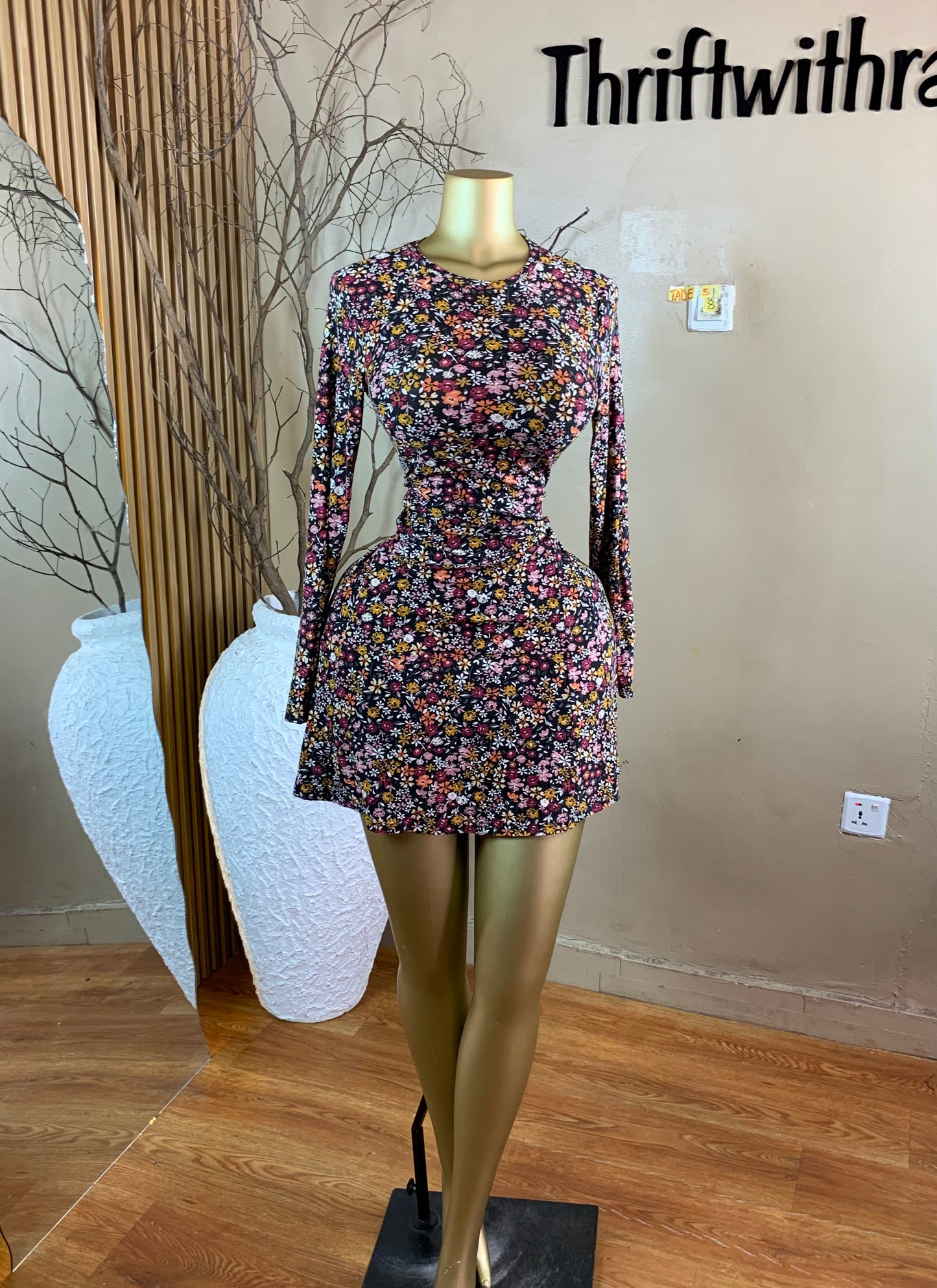 TADE51 SIZE8/10 dress