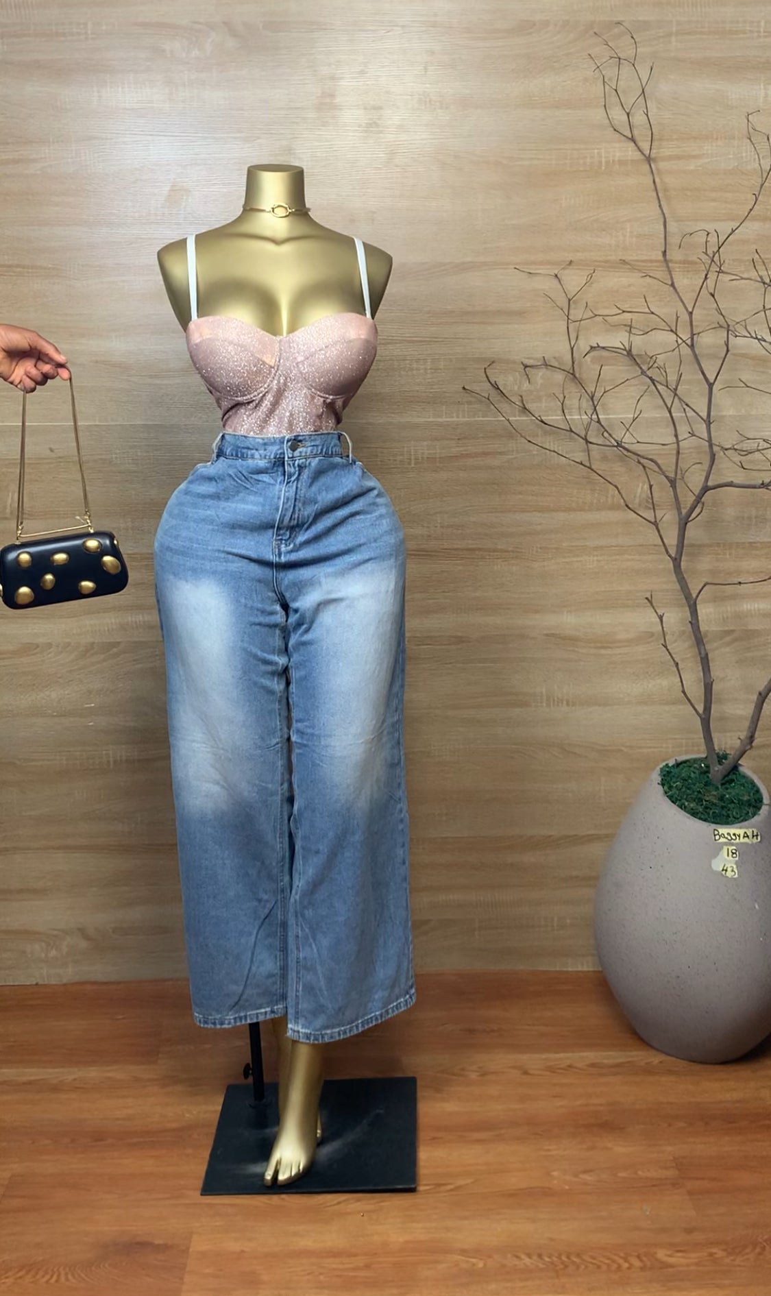 SIZE18 BAGGYA4 Length43 Jean Only