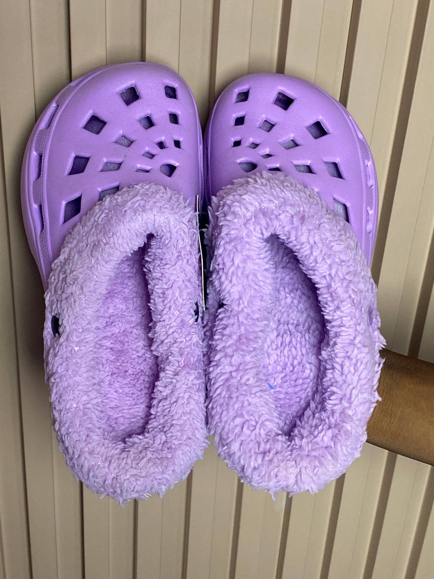 SIZE30,31 Crocs43