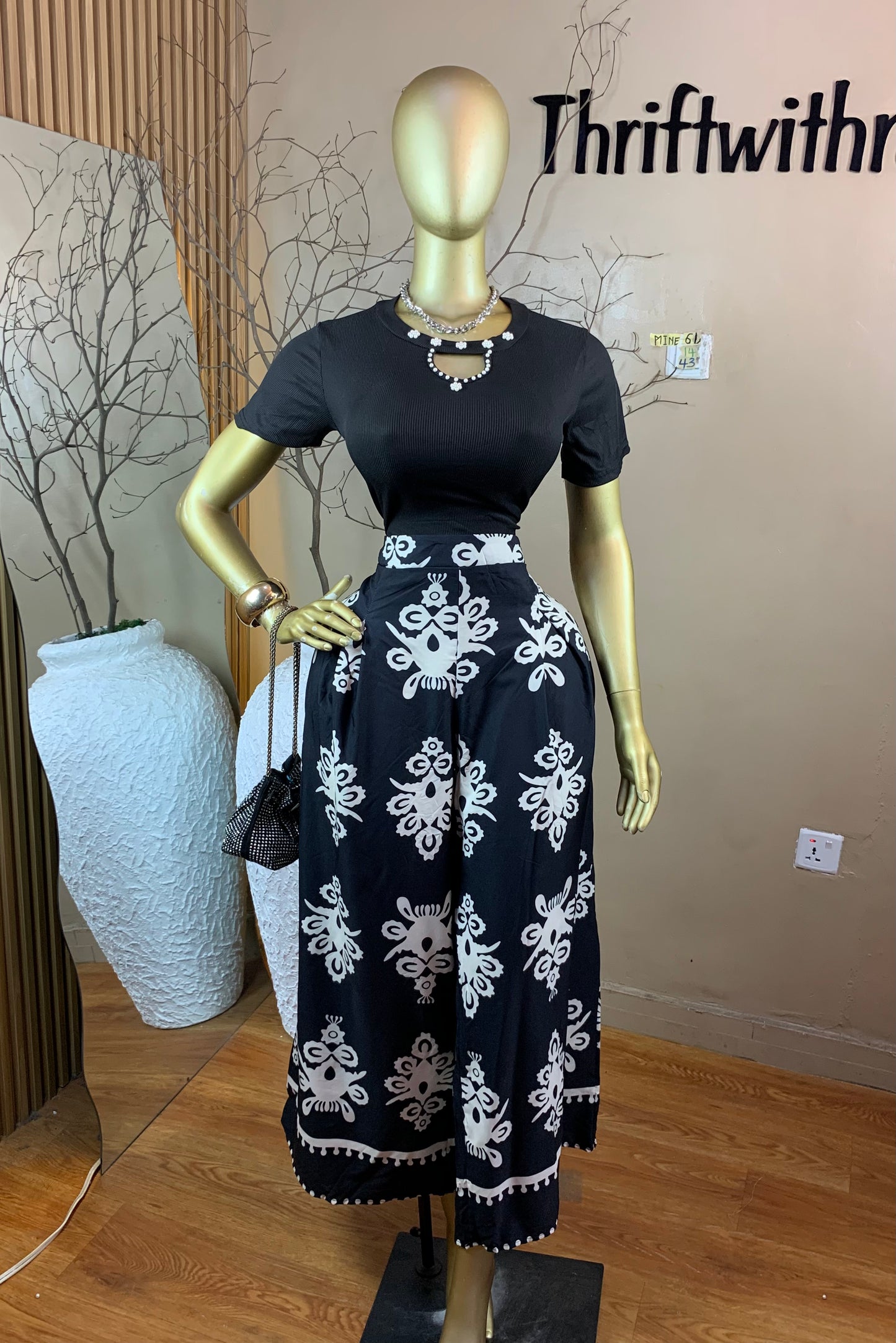 SIZE14 MINE61 Length43(Pant only)