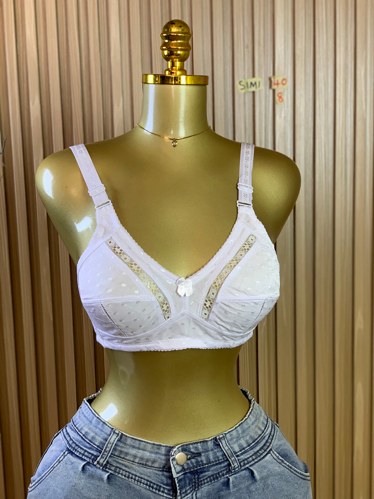 SIMI40 SIZE8(White bra only)