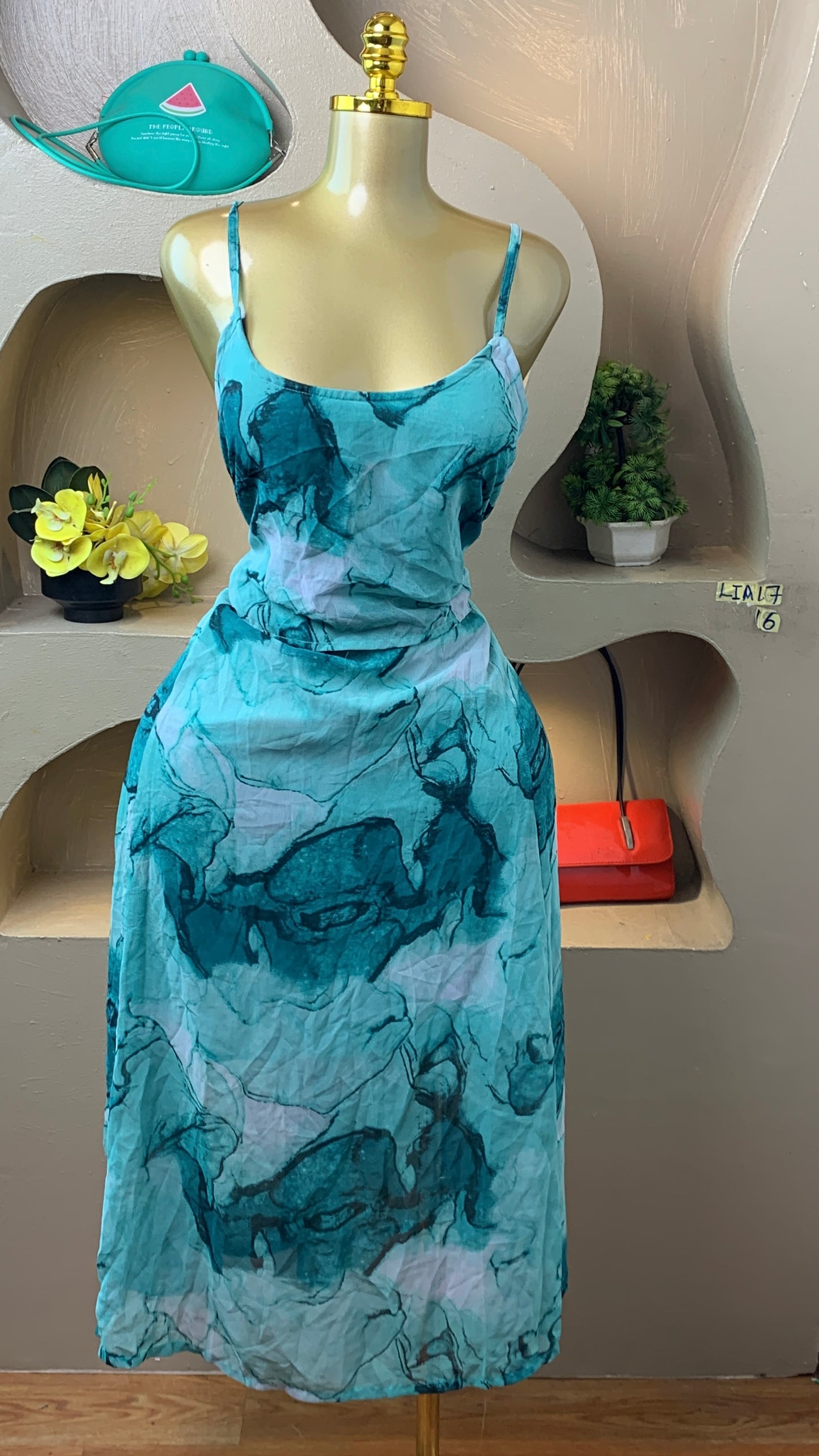 SIZE16 LIA17