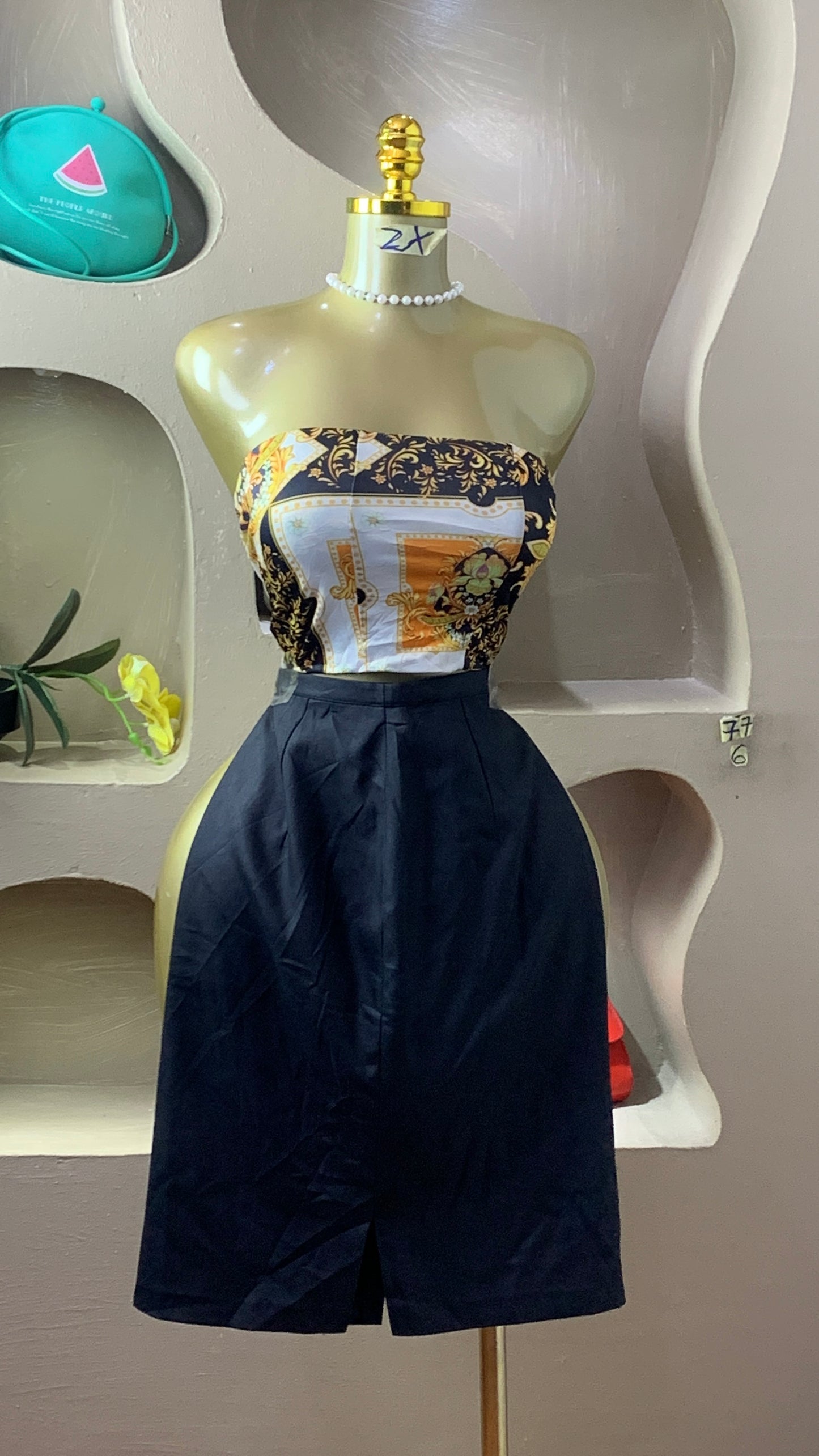 SIZE6 ZX77 (skirt only)