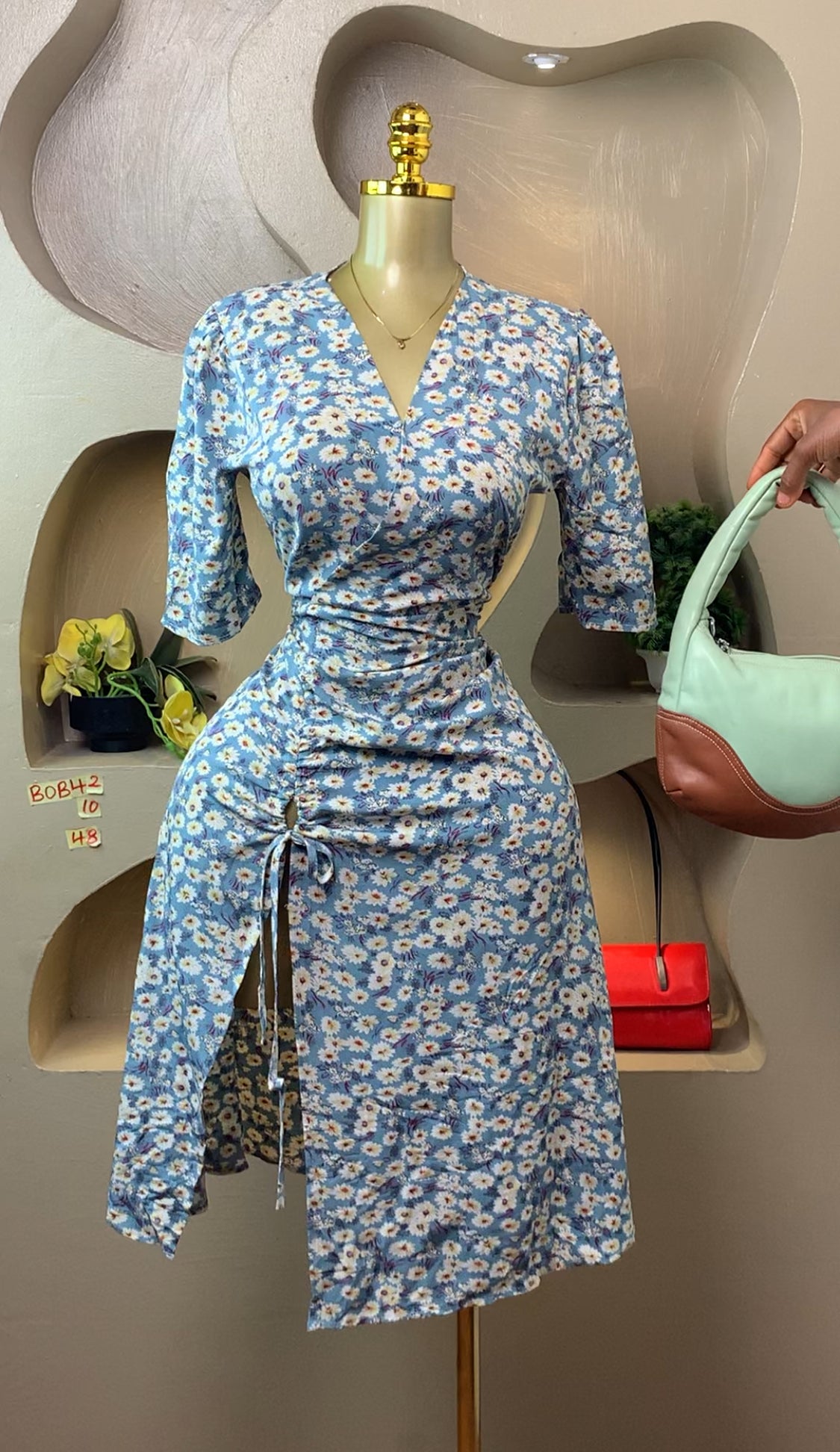 BOB42 SIZE10 Floral DRESS Length48