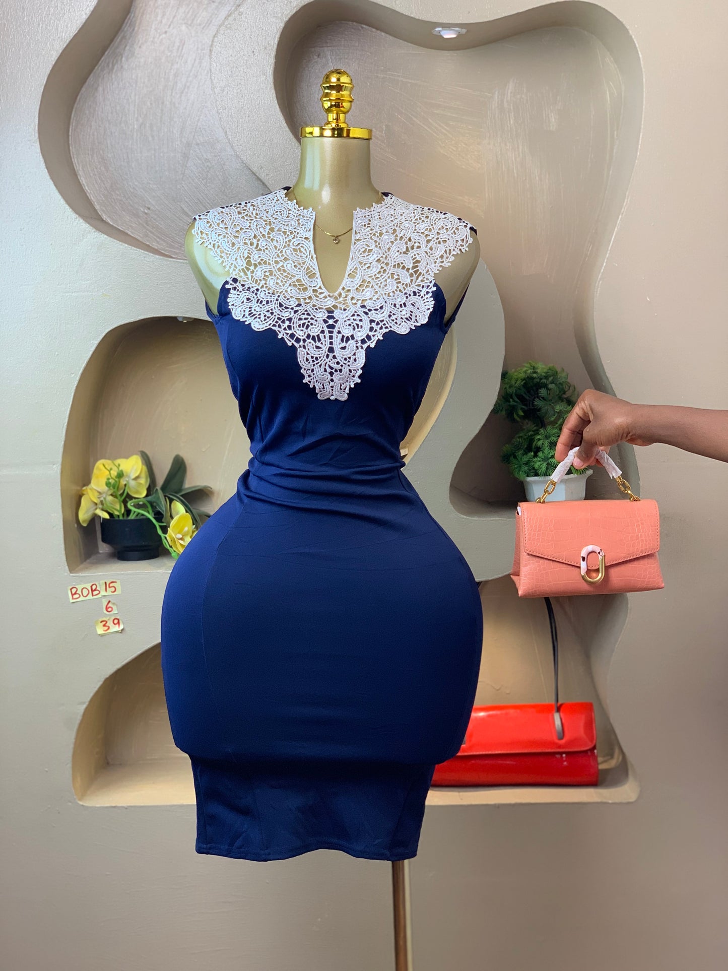 BOB15 SIZE6 Navy blue DRESS Length39