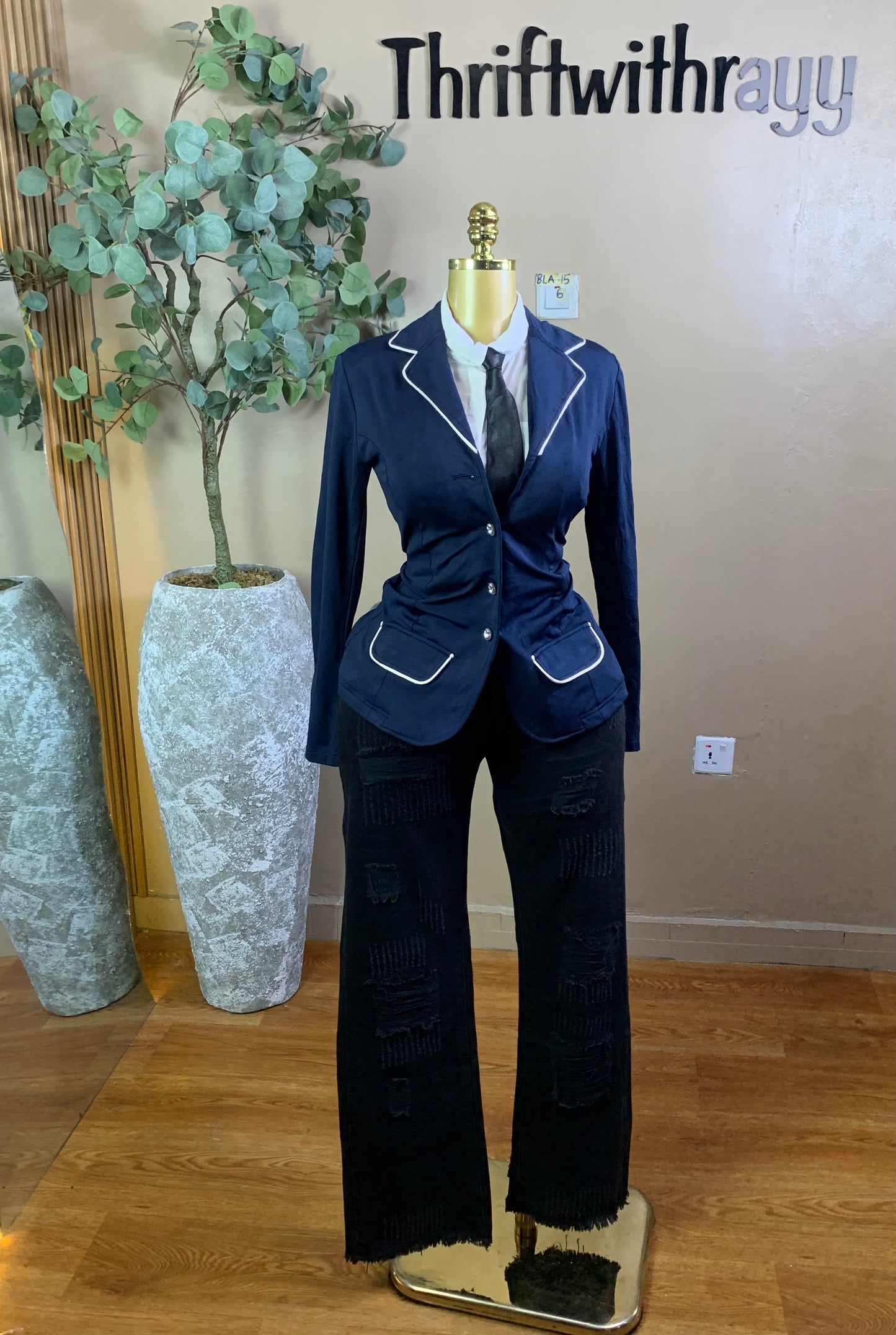 SIZE6 BLA66(Jacket only)(One button off)