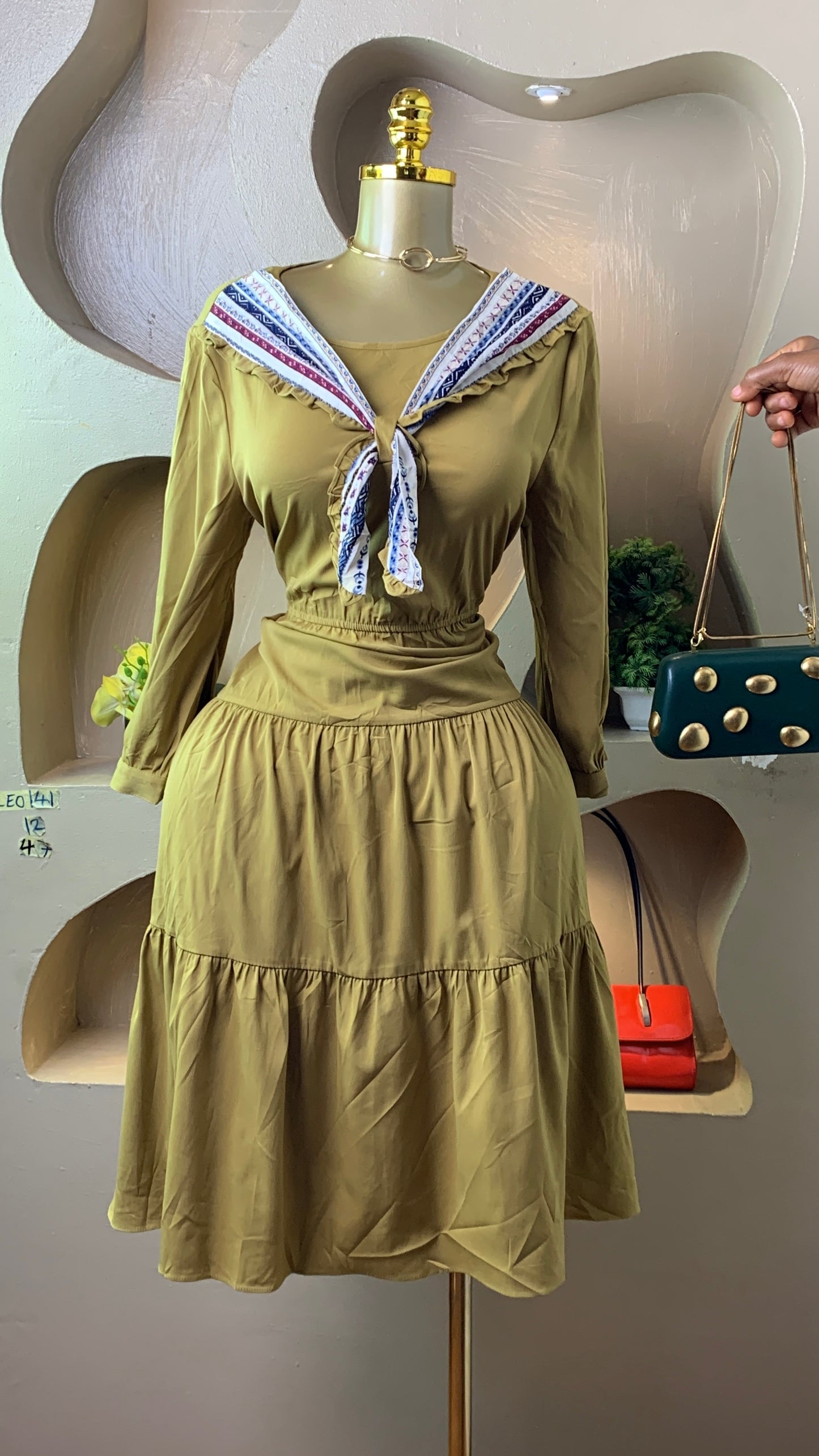 LEO14 YELLOW DRESS SIZE12 Length47