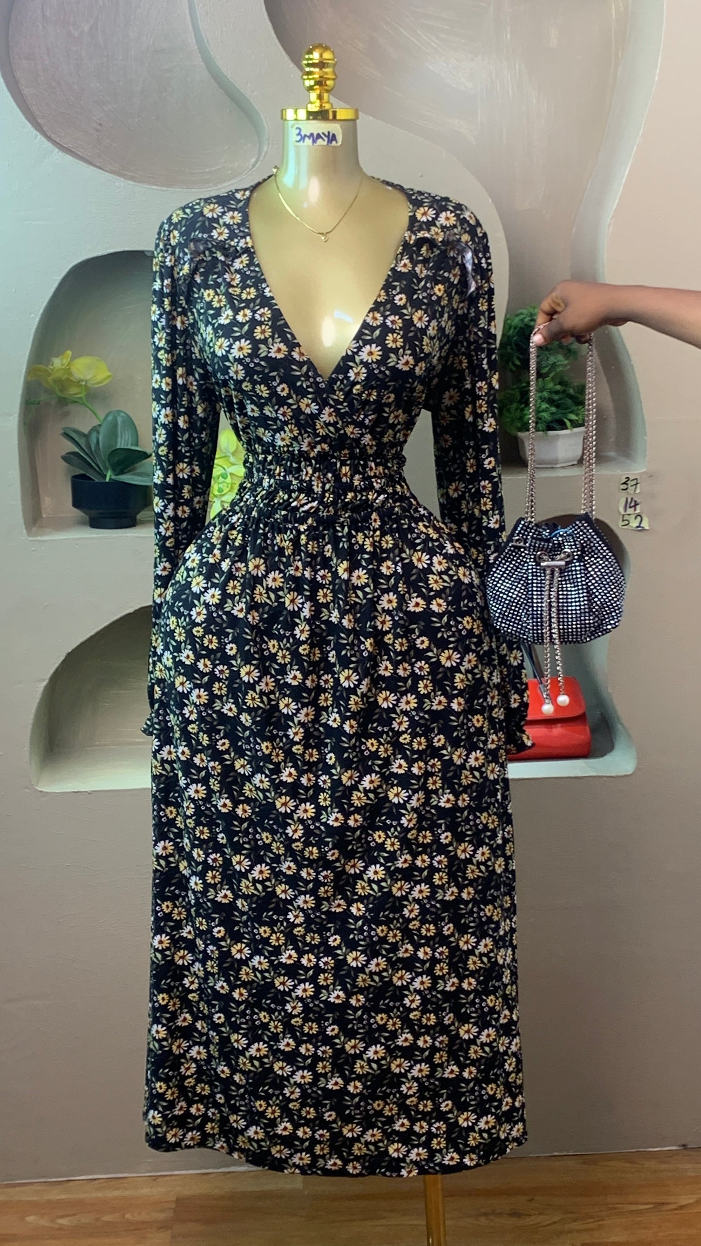 SIZE14 3MAYA37 Length52