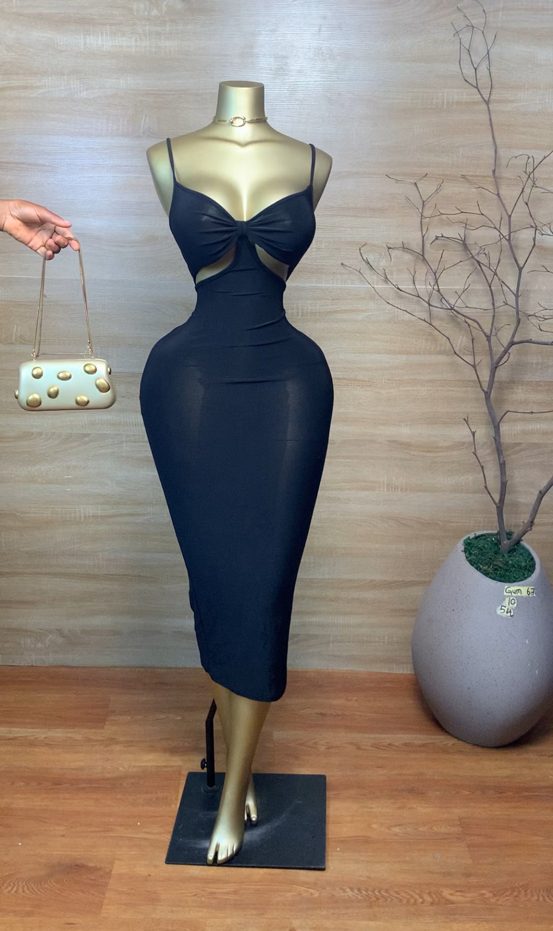 GUM67 SIZE10 Black DRESS Length54