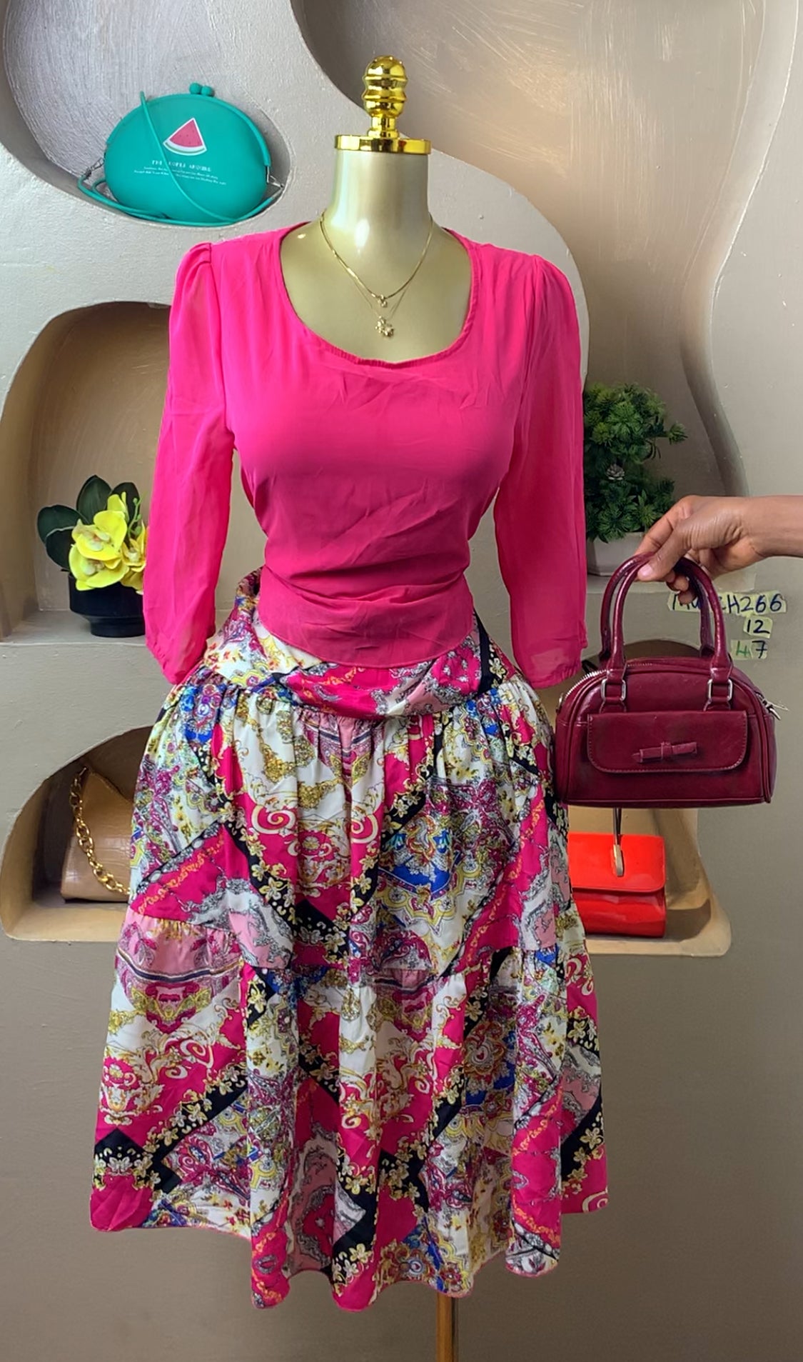 SIZE12 MUNCH266 Length47 (pink)