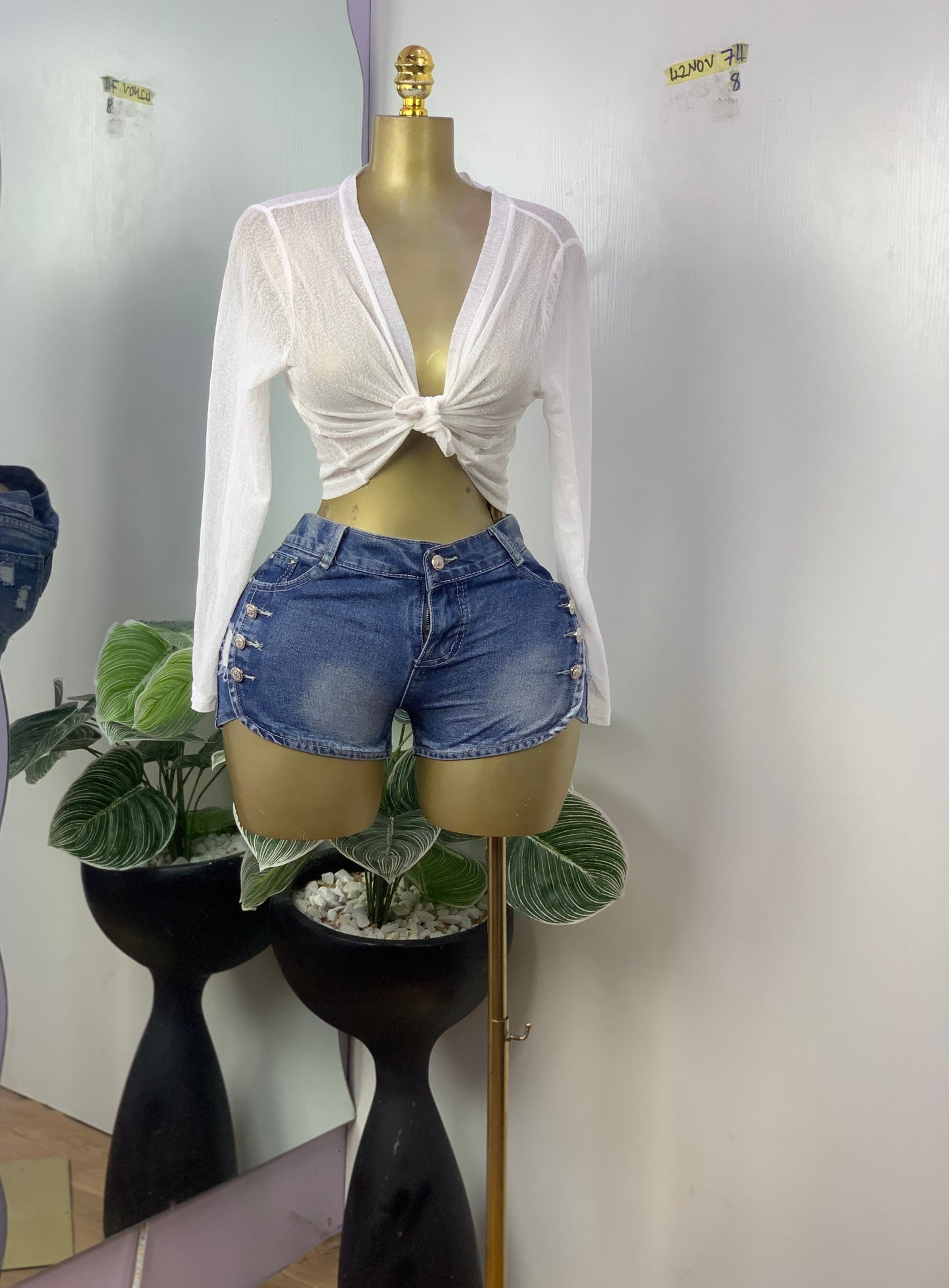 SIZE8 42NOV74(Top only)