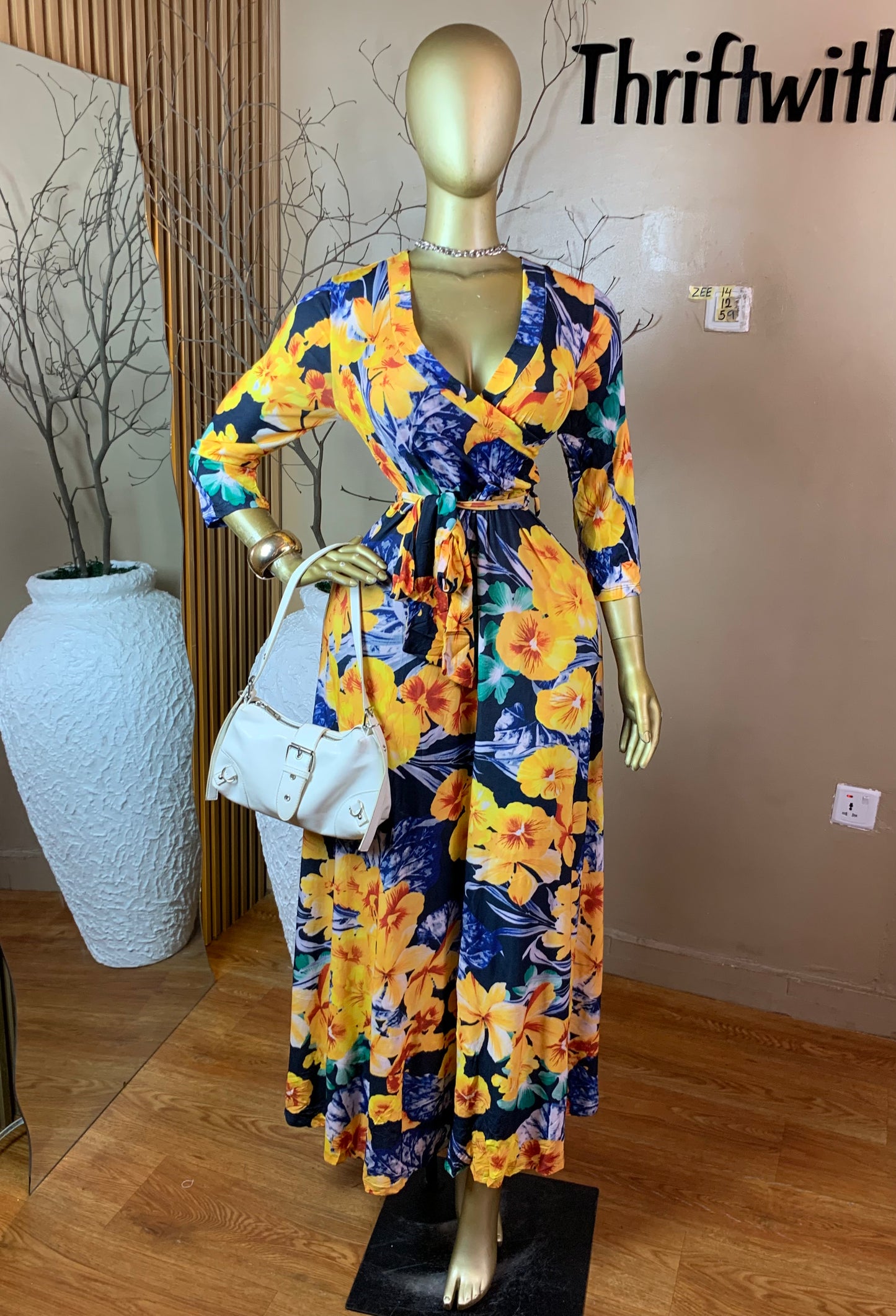 ZEE14 FLORAL DRESS SIZE12/14 Length59