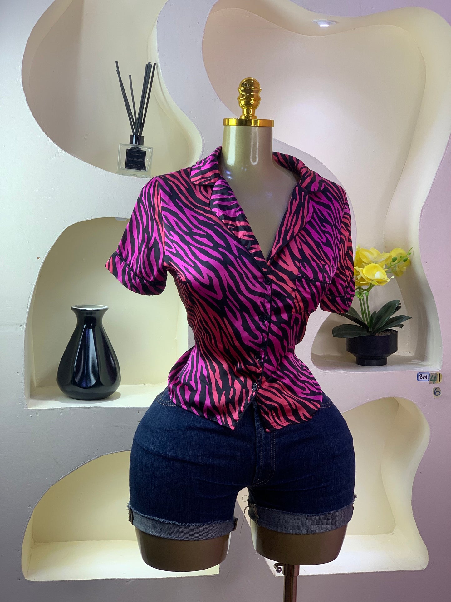 SIZE6 8N41