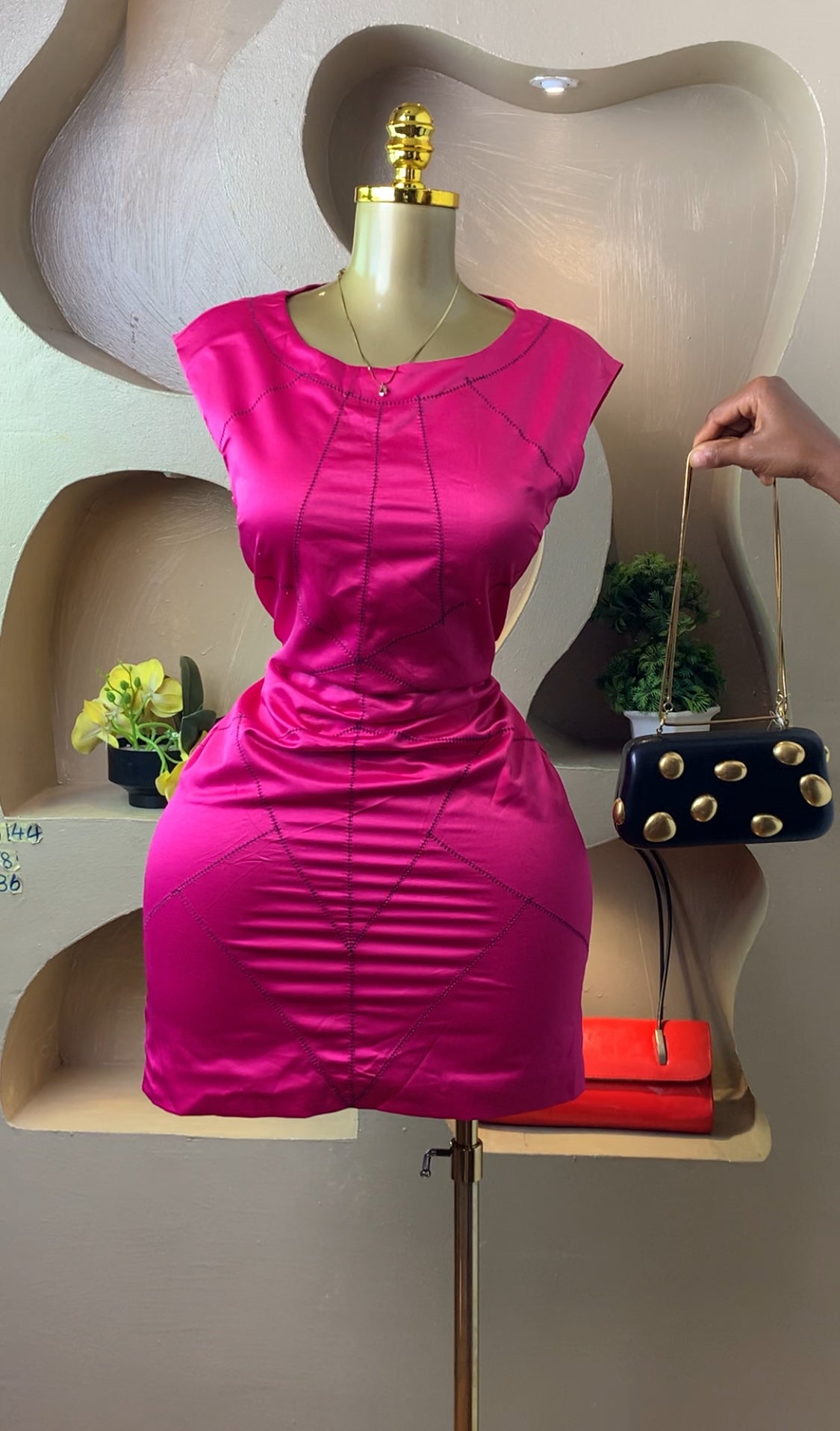 LEO144 PINK DRESS SIZE8 Length36