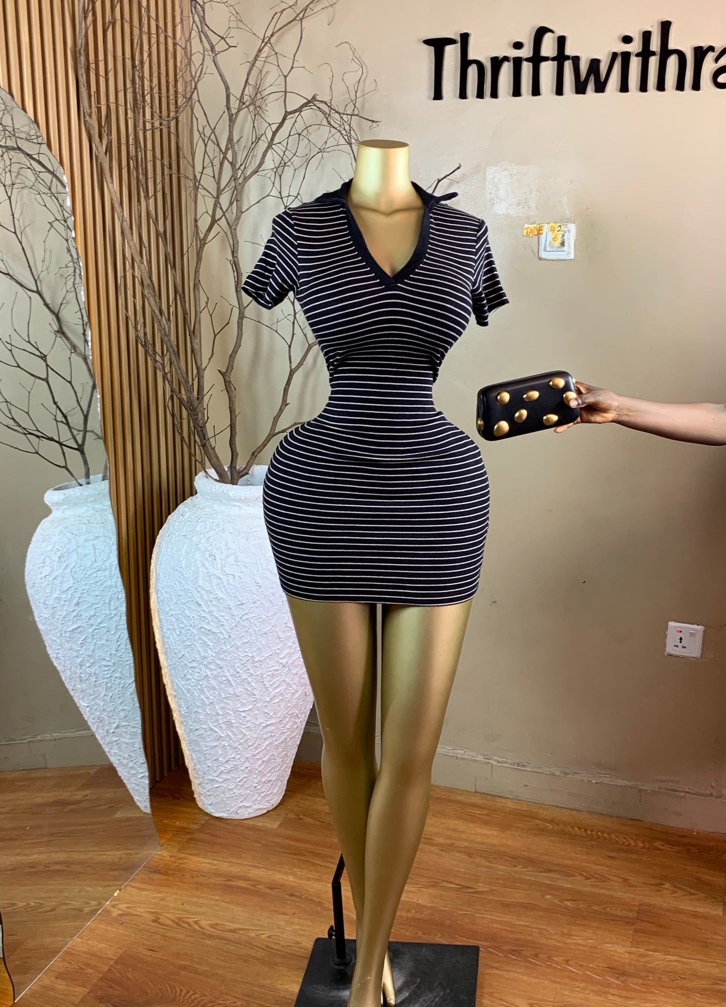 TADE42 SIZE6 dress