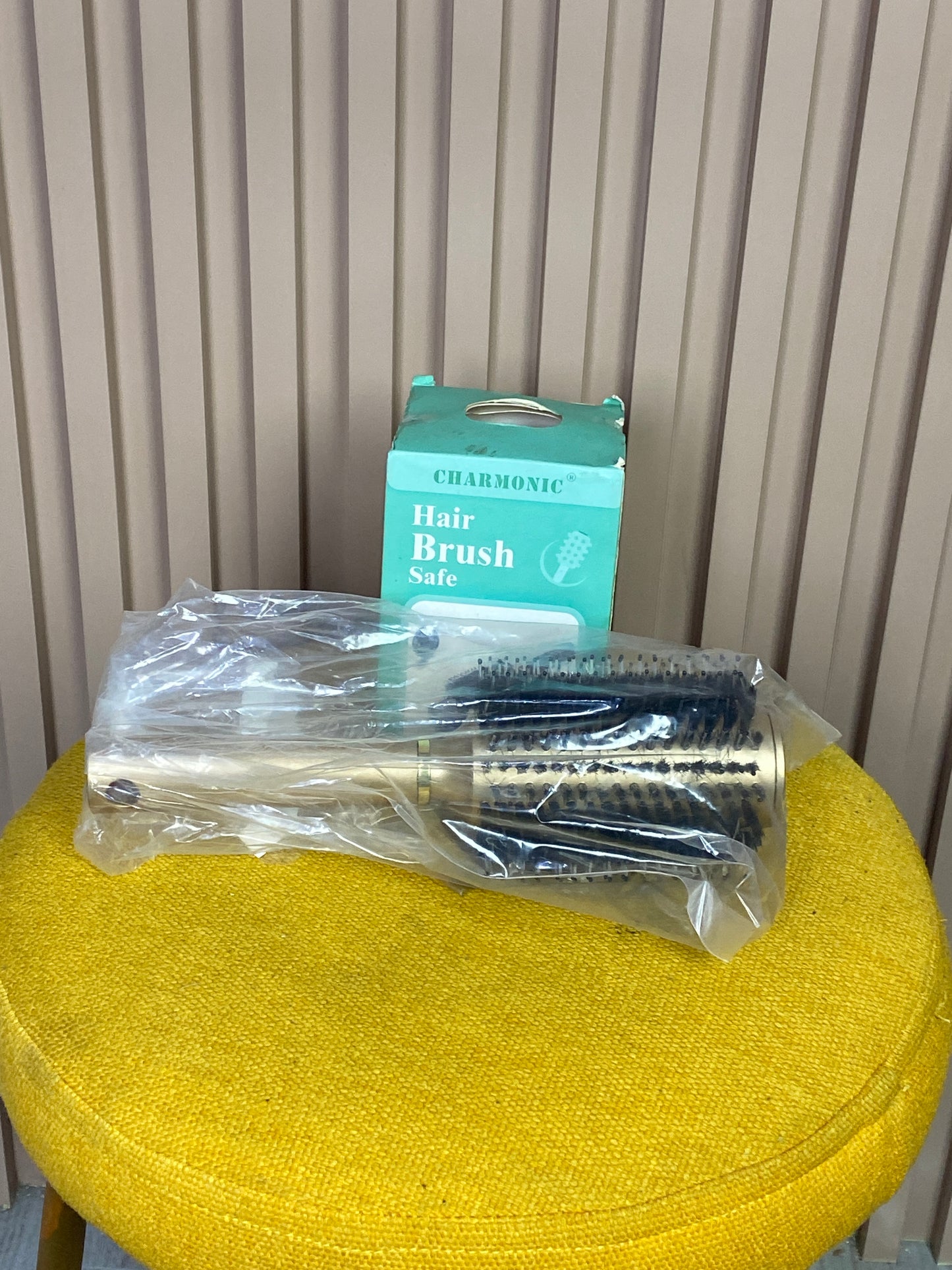 HAIR BRUSH SAFE 5