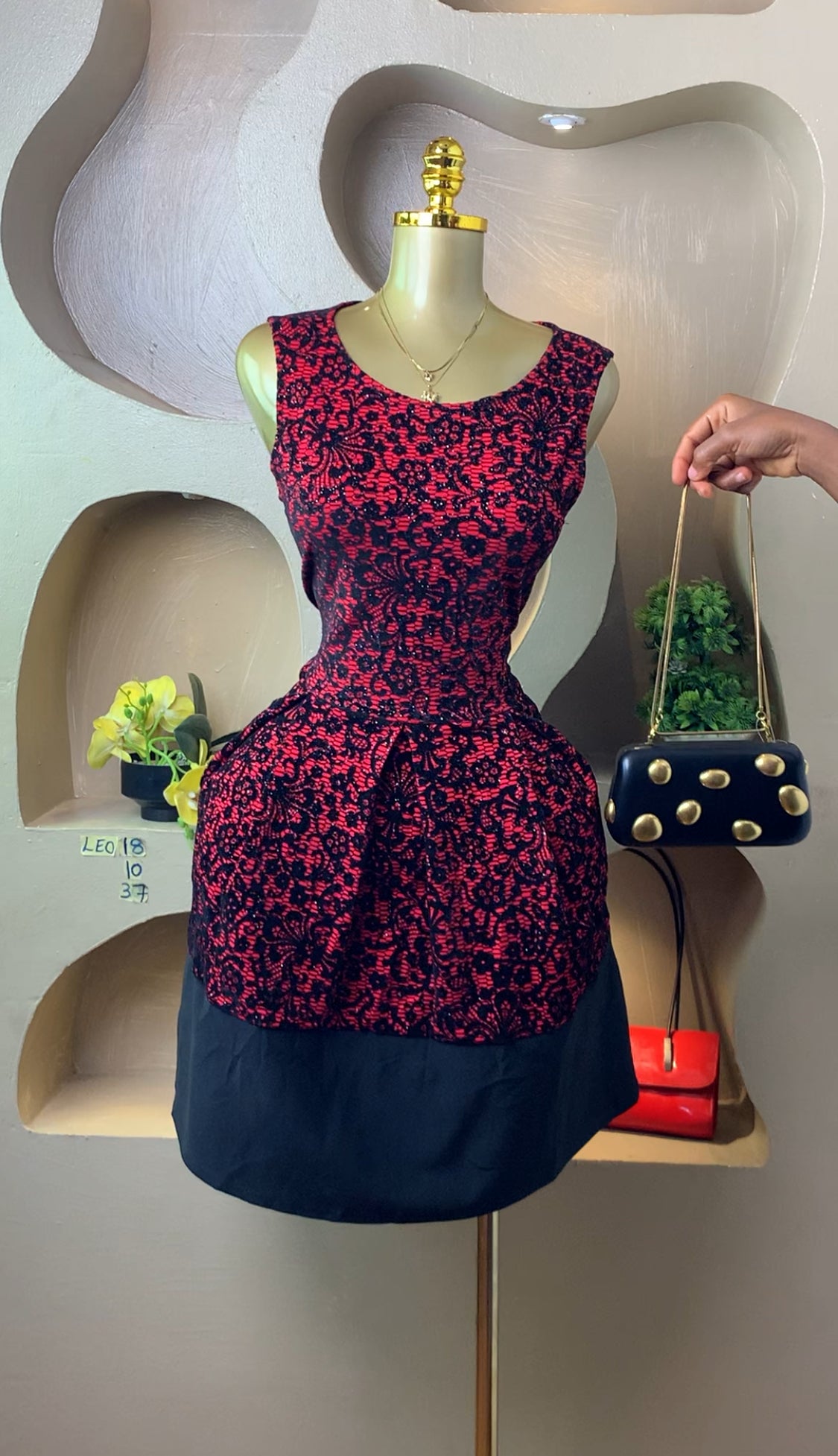 LEO18 RED&BLACK DRESS SIZE10 Length37