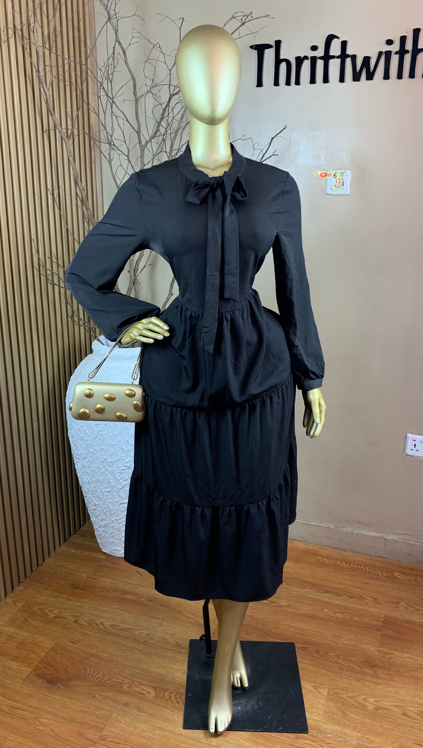 SOLA69 SIZE12 Length50 black dress