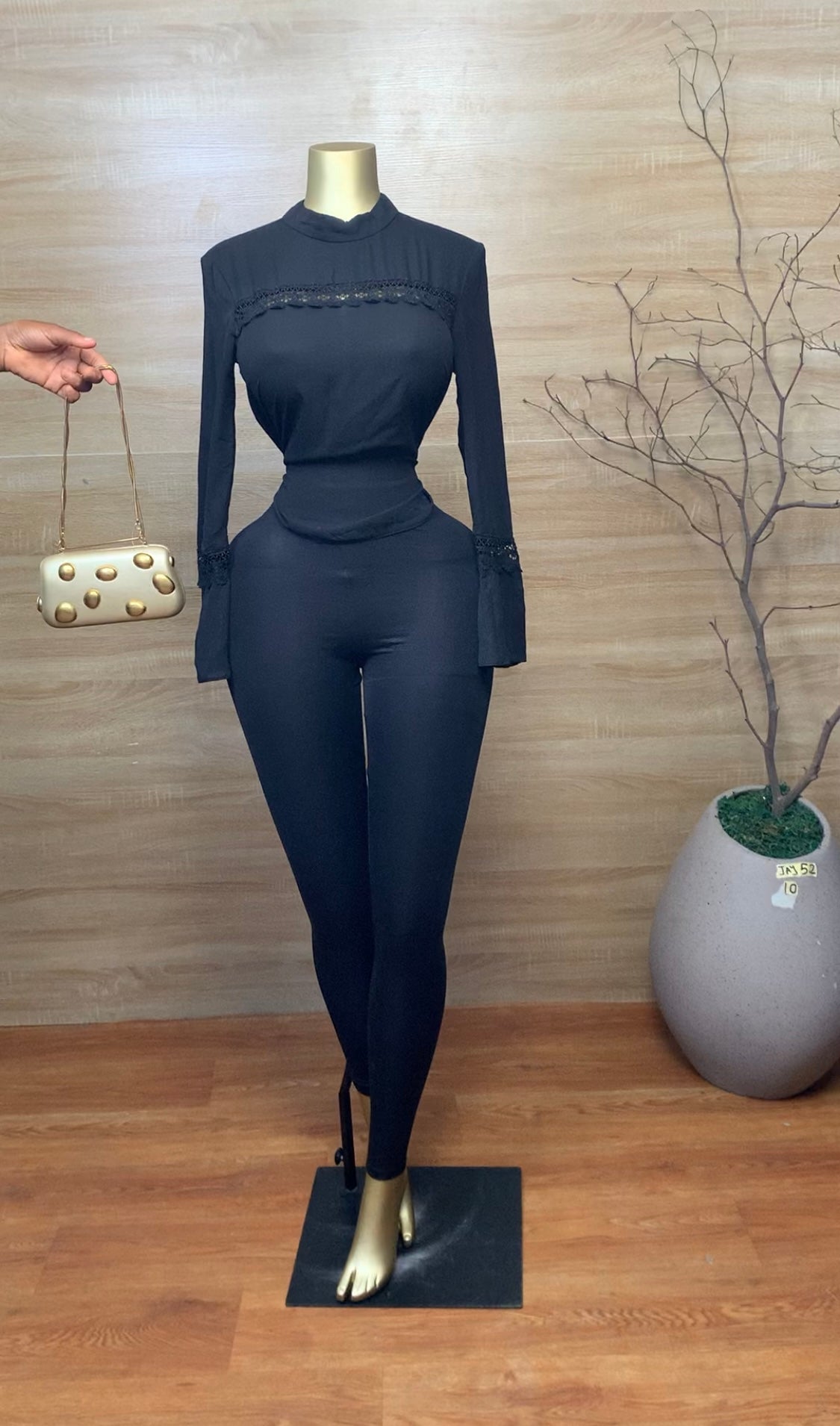 SIZE10 JAY52 Black Top