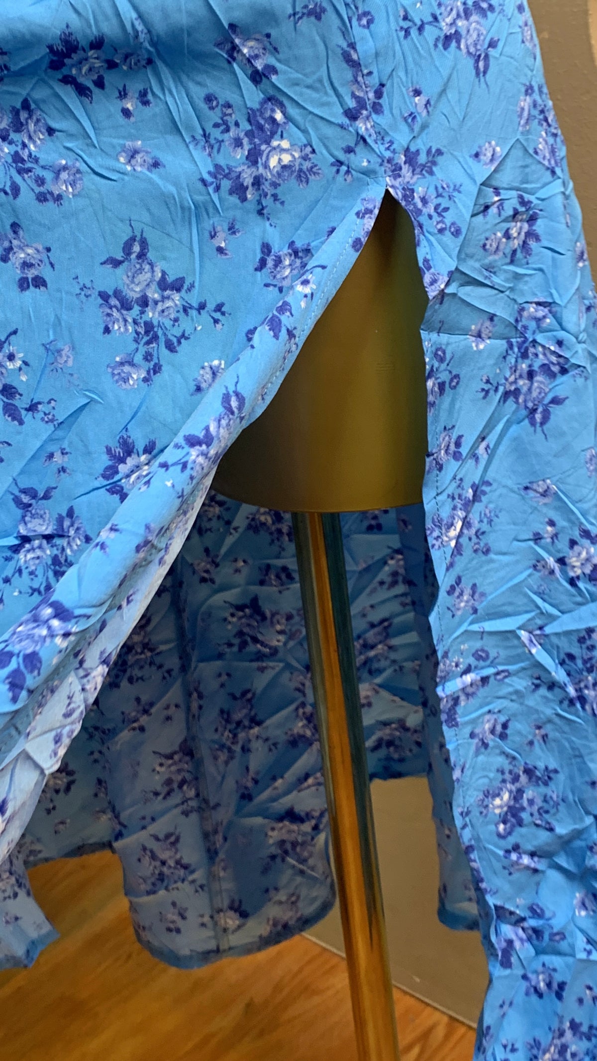 VICKY19 SIZE8 Blue Floral DRESS Length60