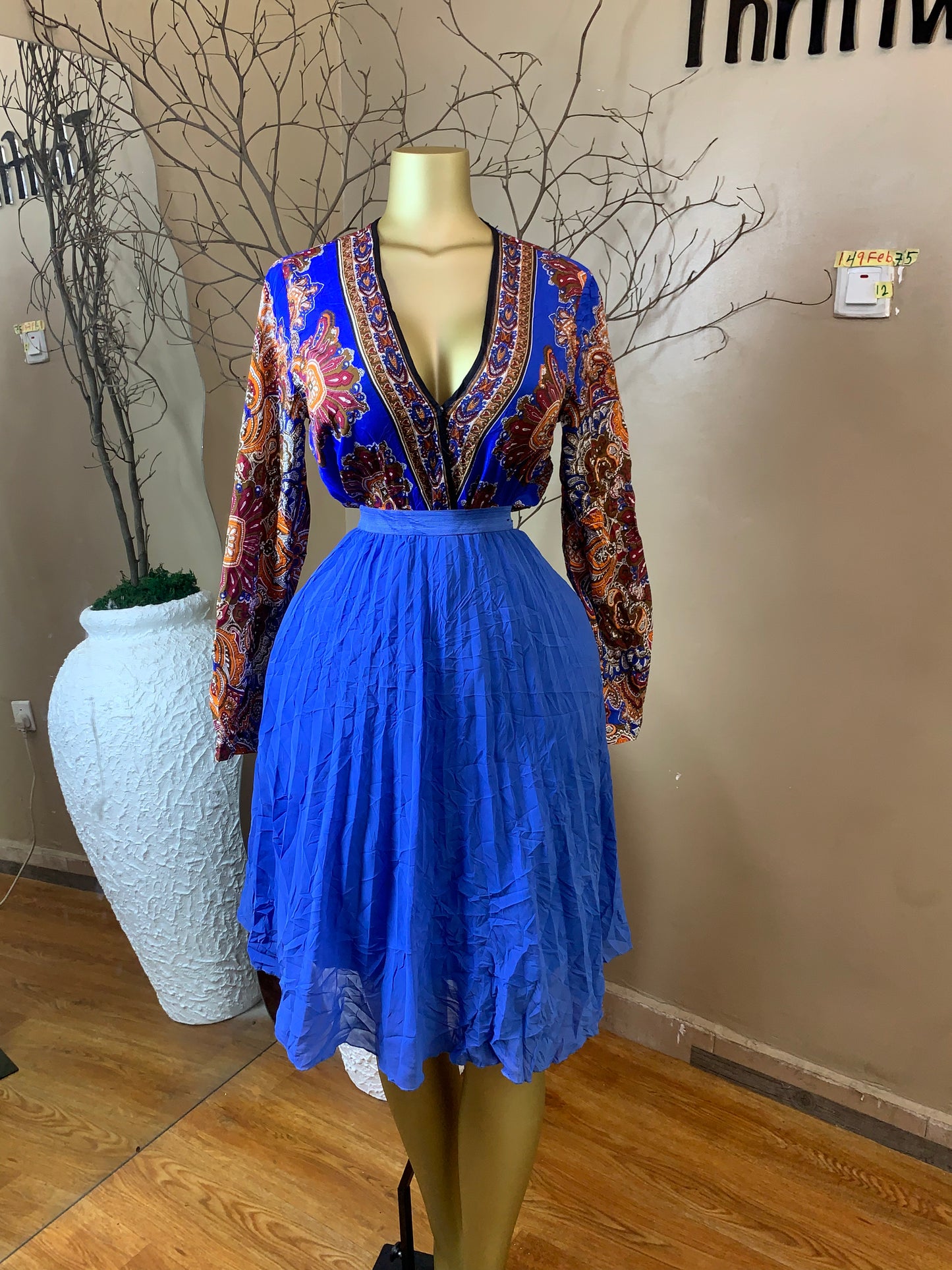 SIZE12 14FEB75(Skirt only)