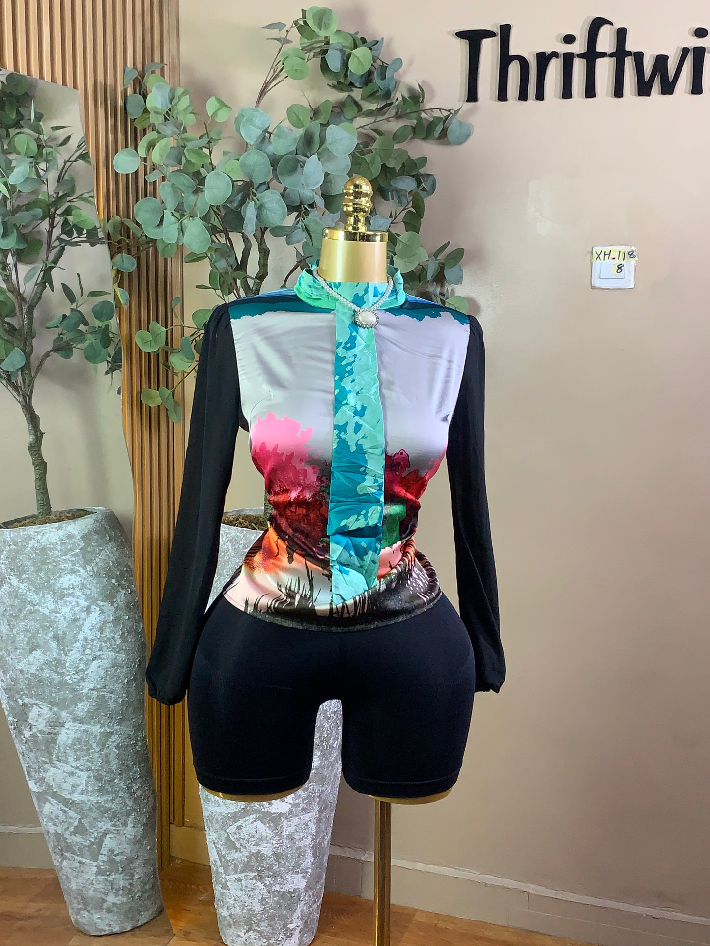 SIZE8 XH118(Top only)