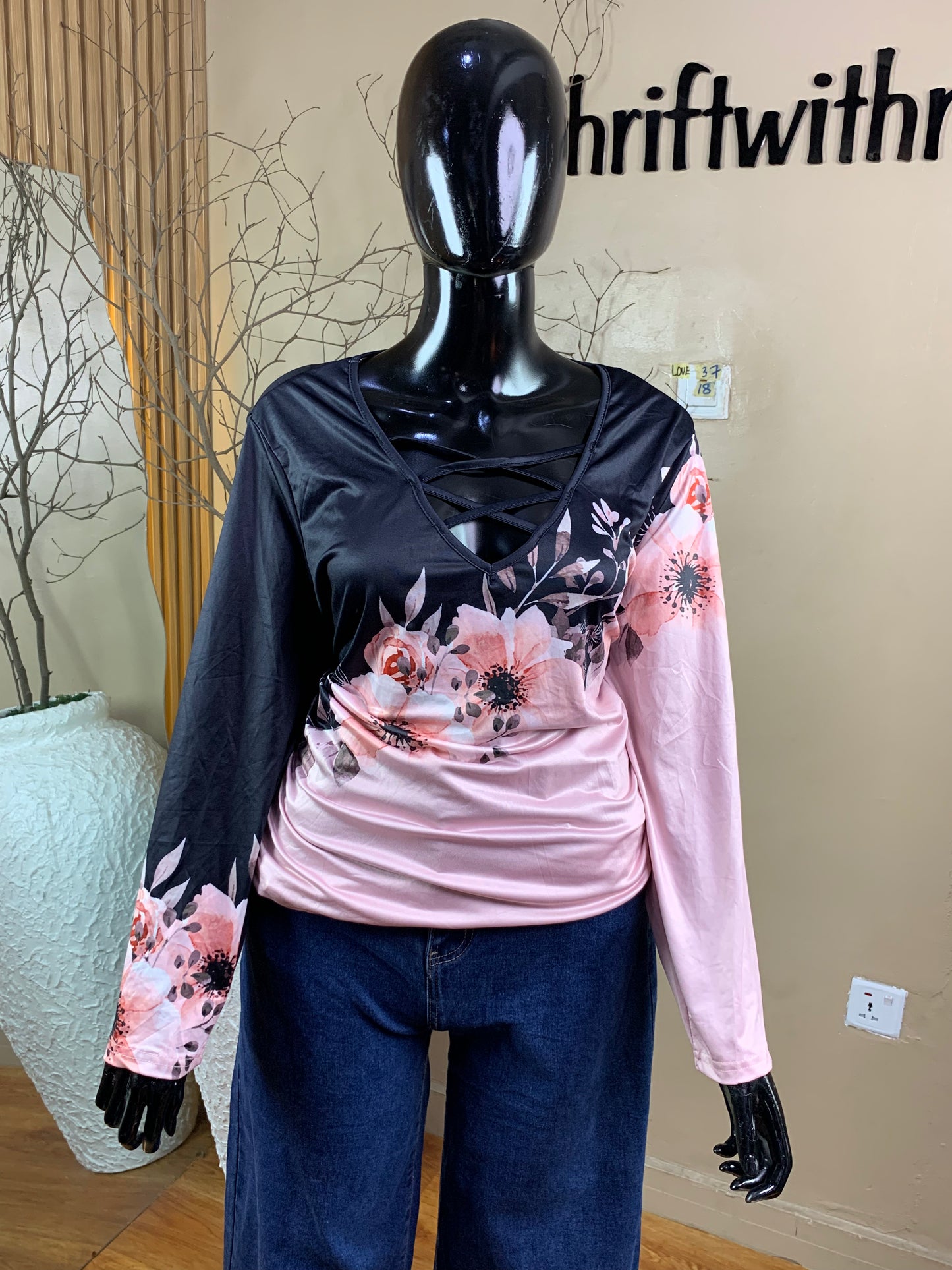 SIZE18 LOVE37(Top only)