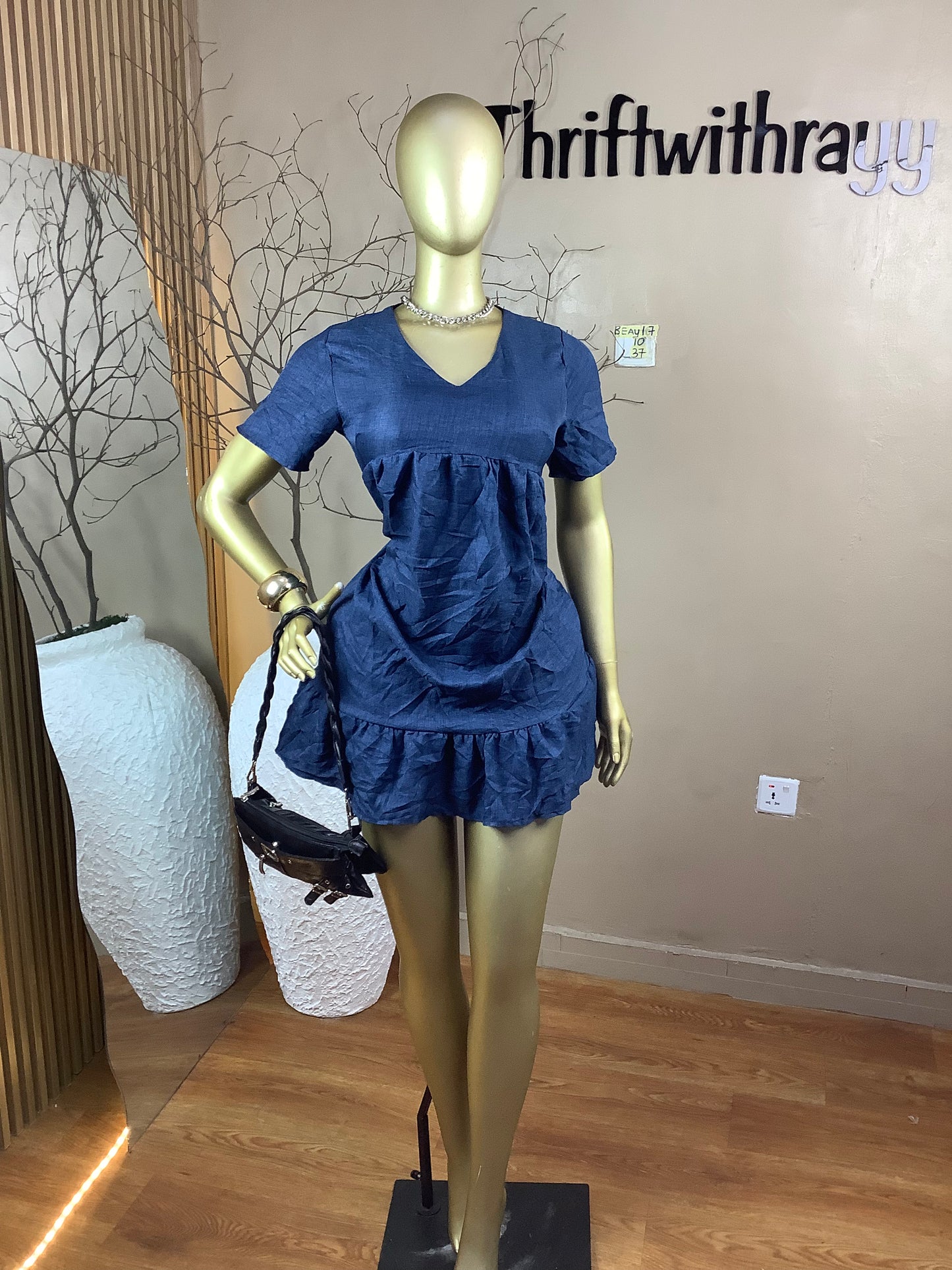 SIZE10 Beau17 Length37