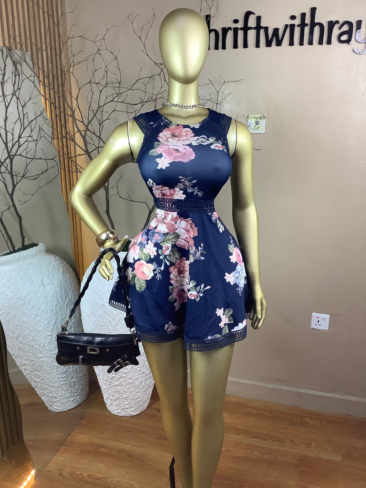 SIZE8 Beau63 Length34(floral)