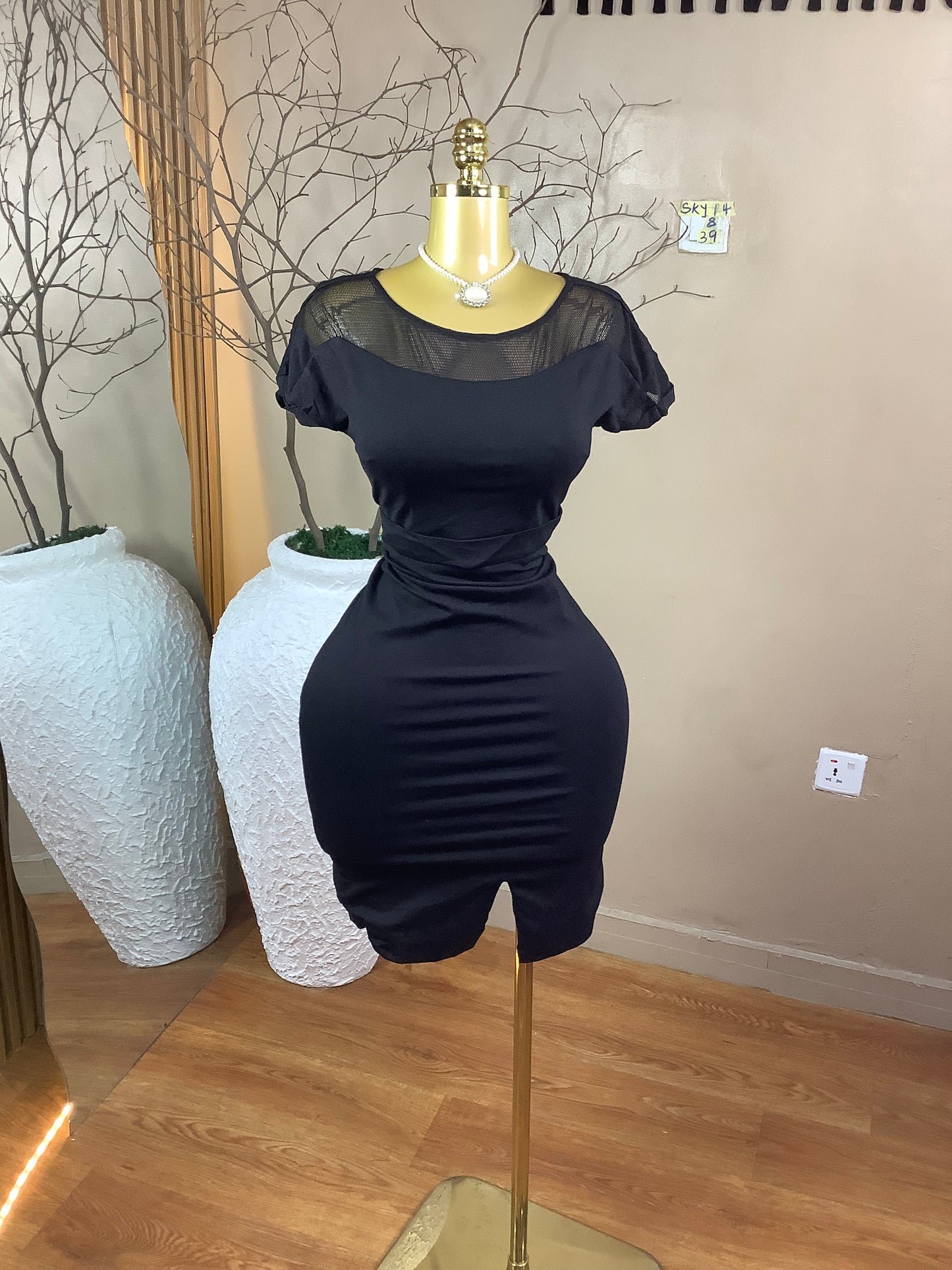 SIZE8 SKY14 Length39(black)