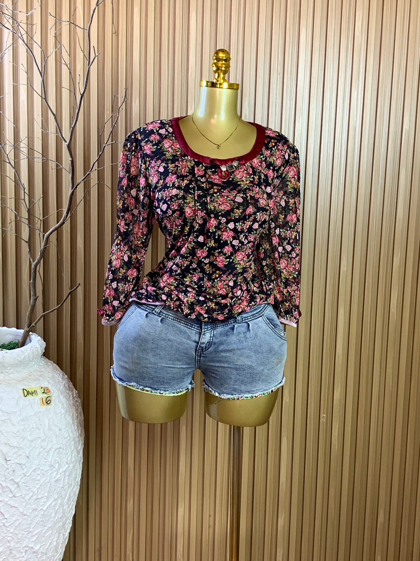 DAMI23 SIZE16(Top)