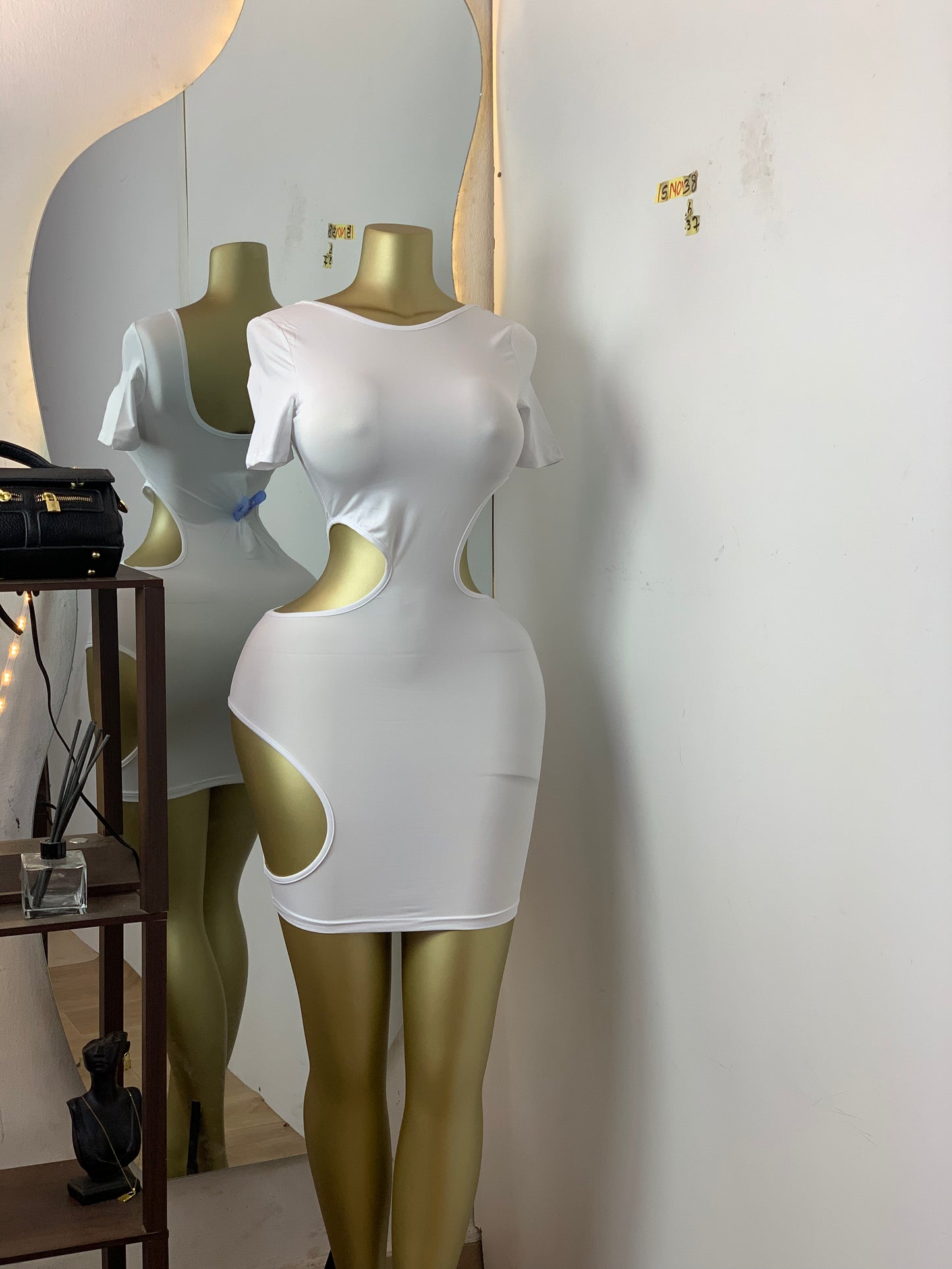 SIZE6 15NOV38 Length37