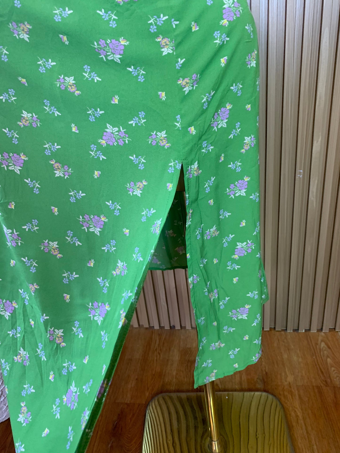 BISI29 SIZE6 Length47 green dress