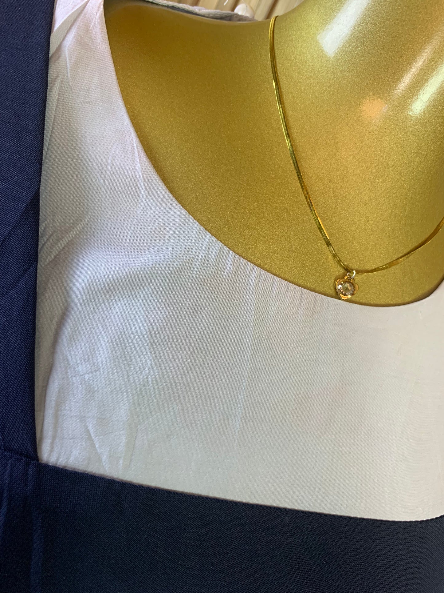 BISI34 SIZE8 Length42 corporate dress Little stain