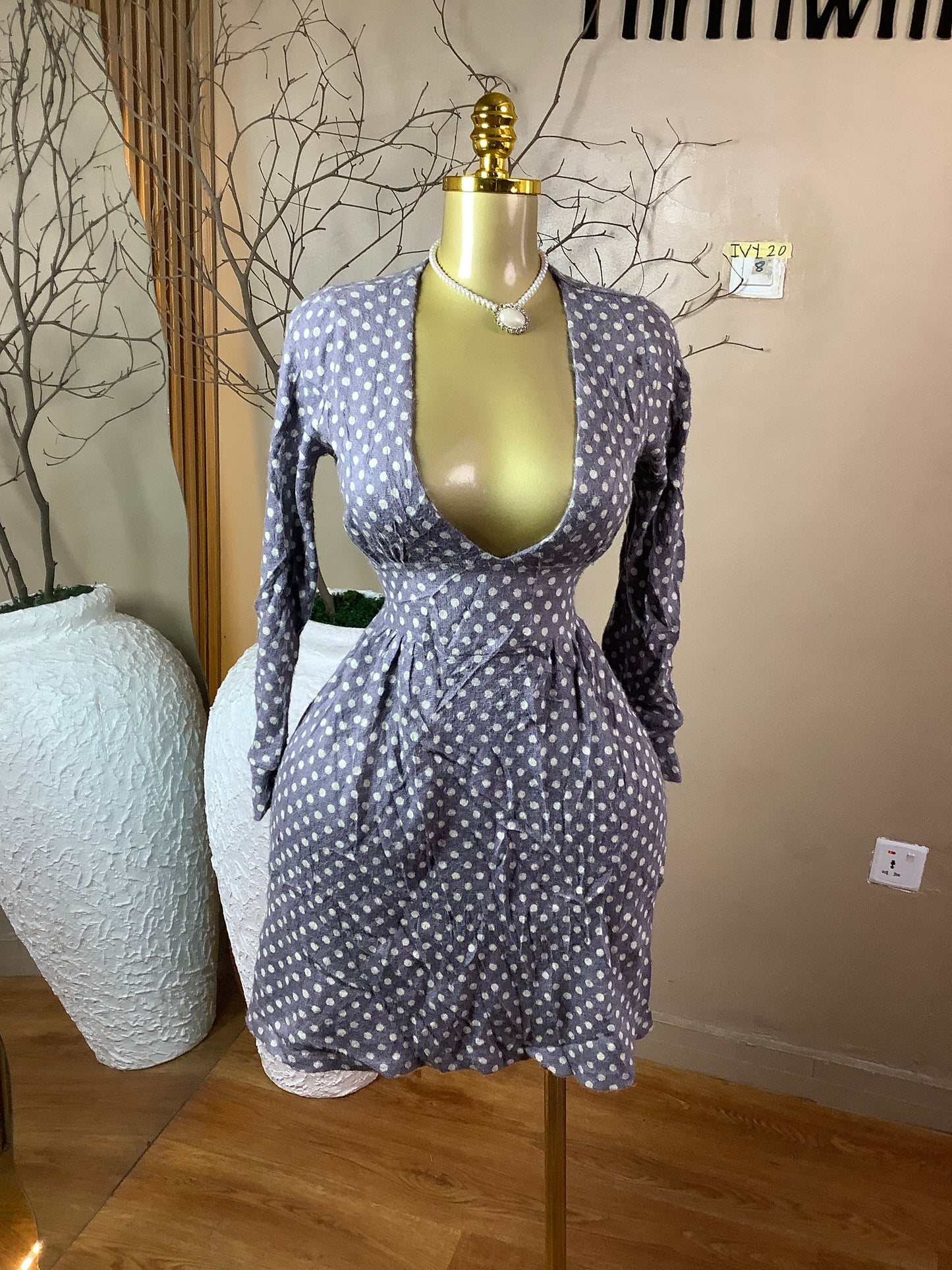 SIZE8 IVY20