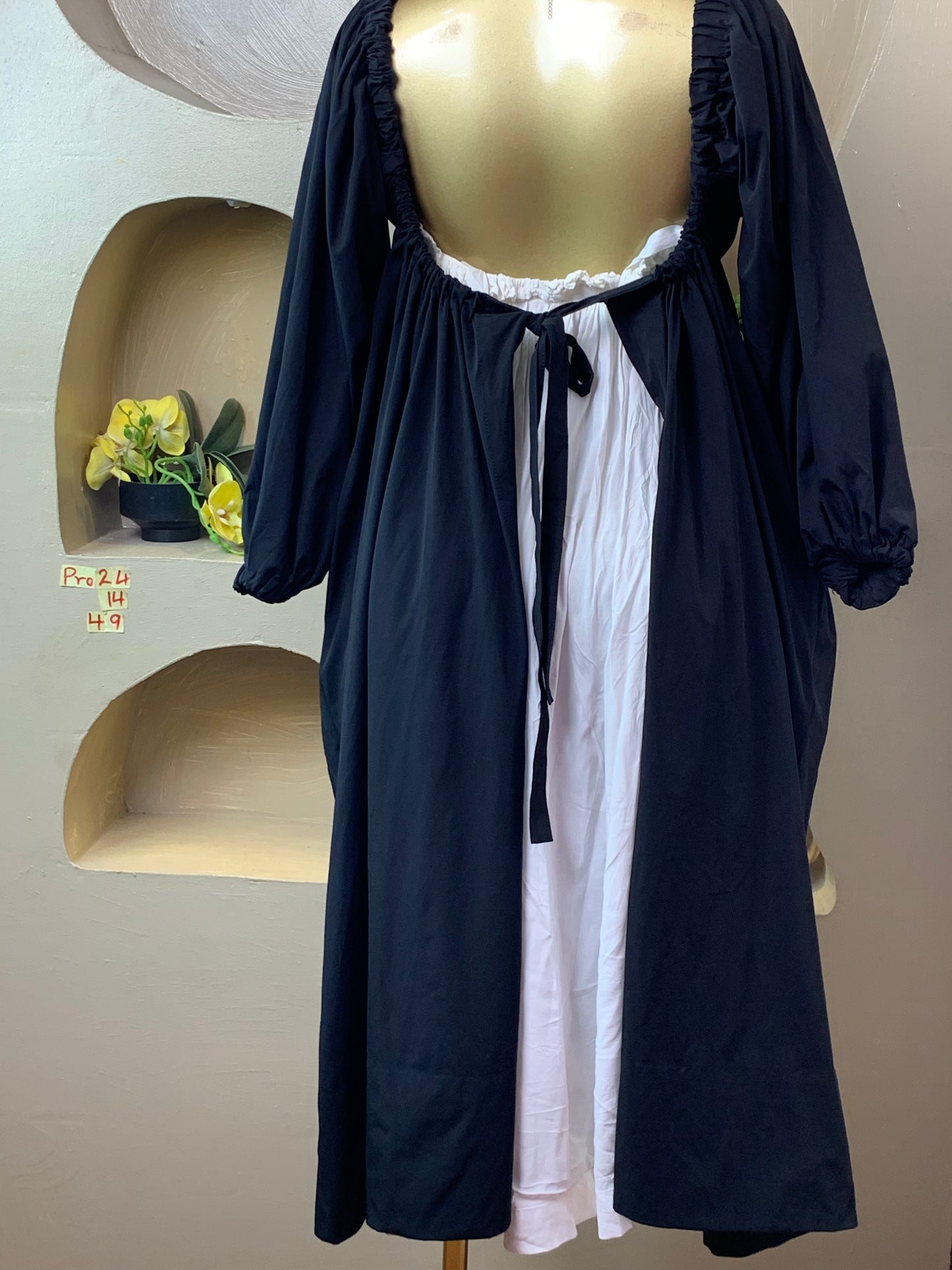 PRO14 SIZE14 Black DRESS Length49