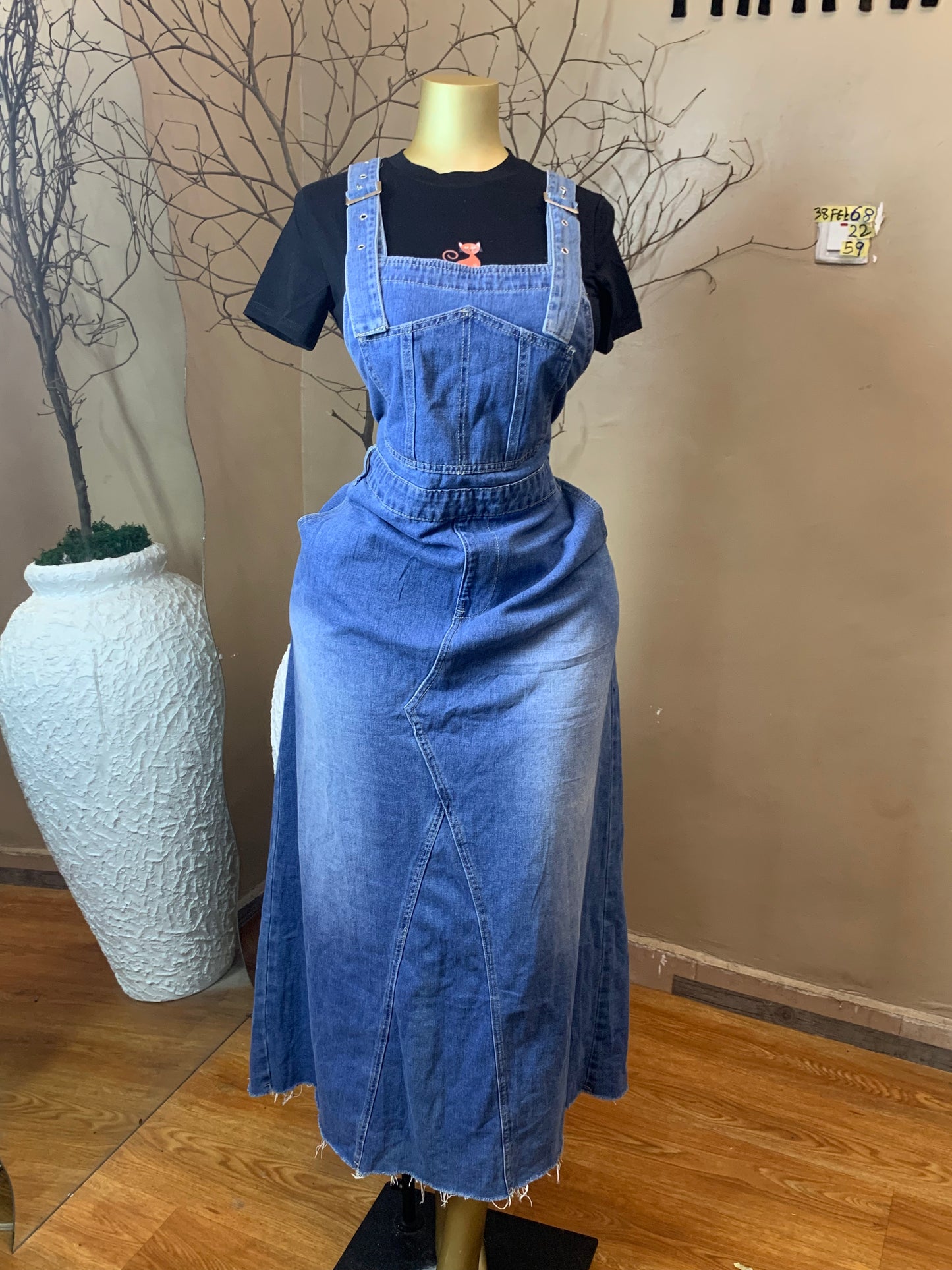 SIZE22 38FEB68 Length58 (Dungarees only)