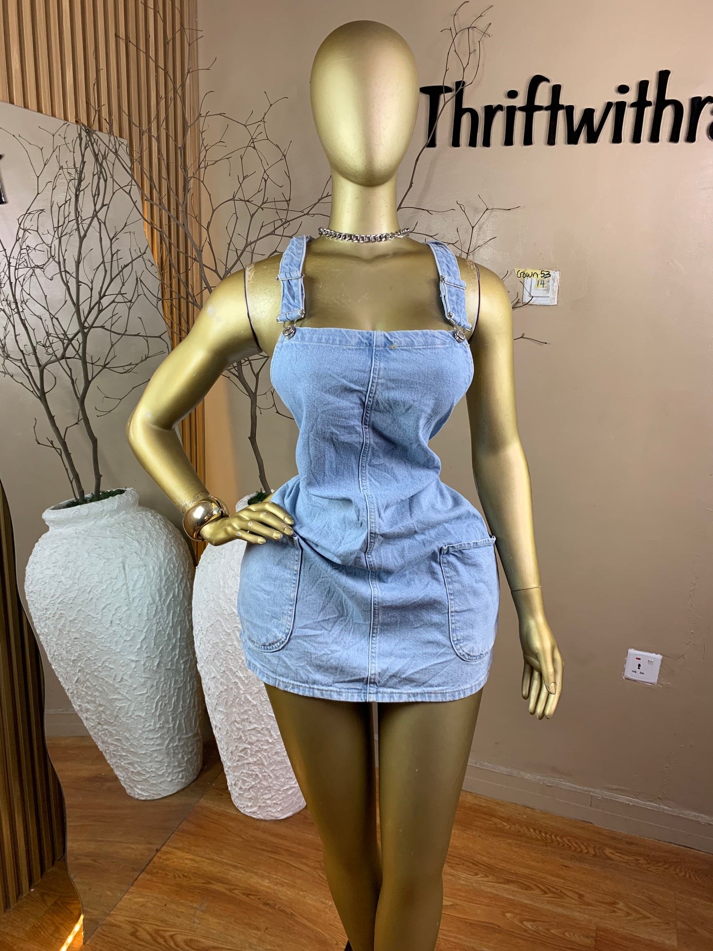 SIZE14 Crown53