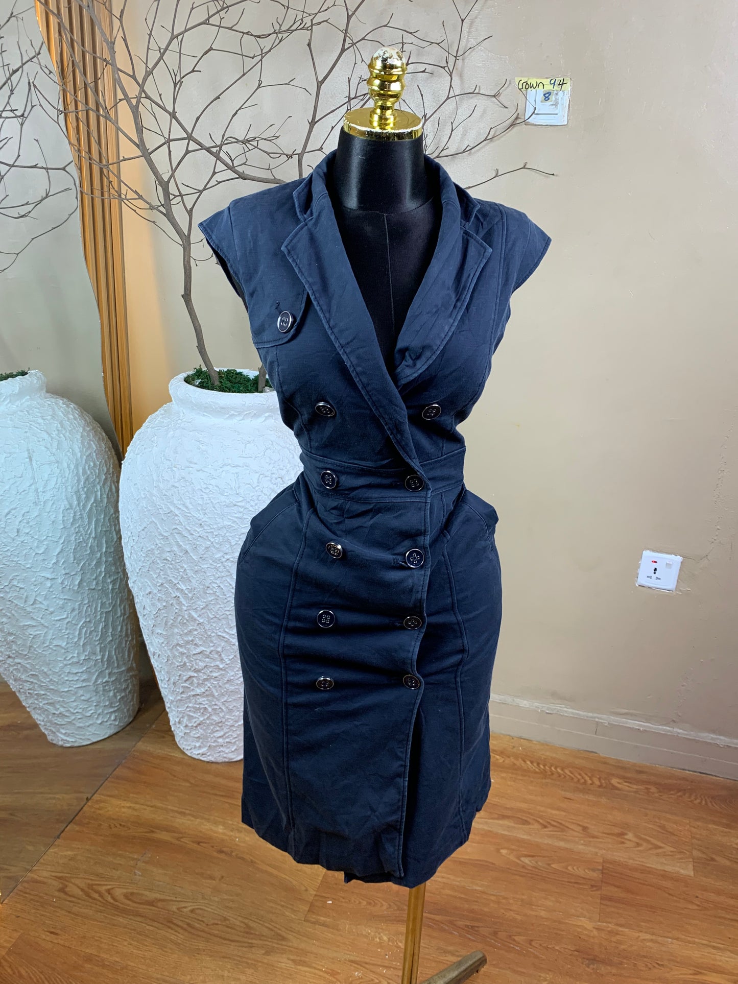 SIZE8 Crown94