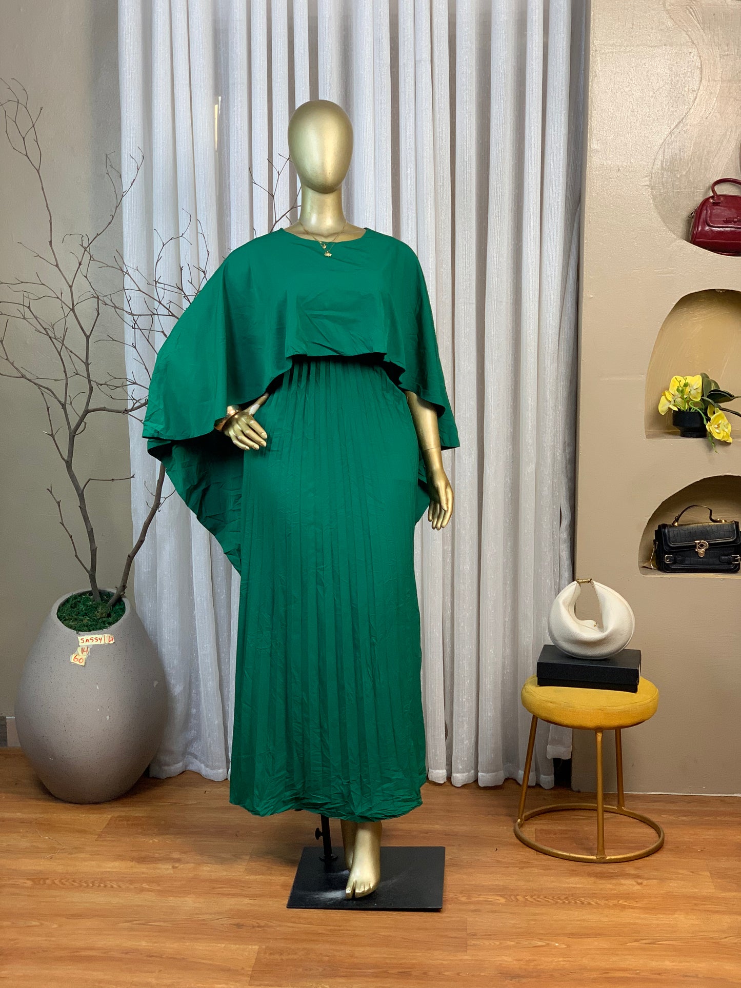 SASSY14 SIZE14 Green DRESS Length60
