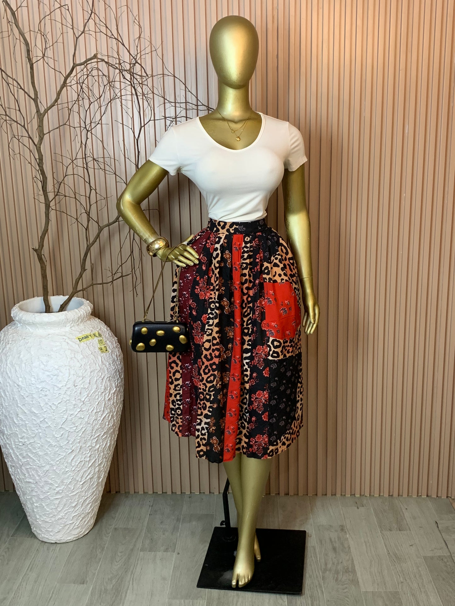 DEBBY36 SIZE10 Length32 Skirt only