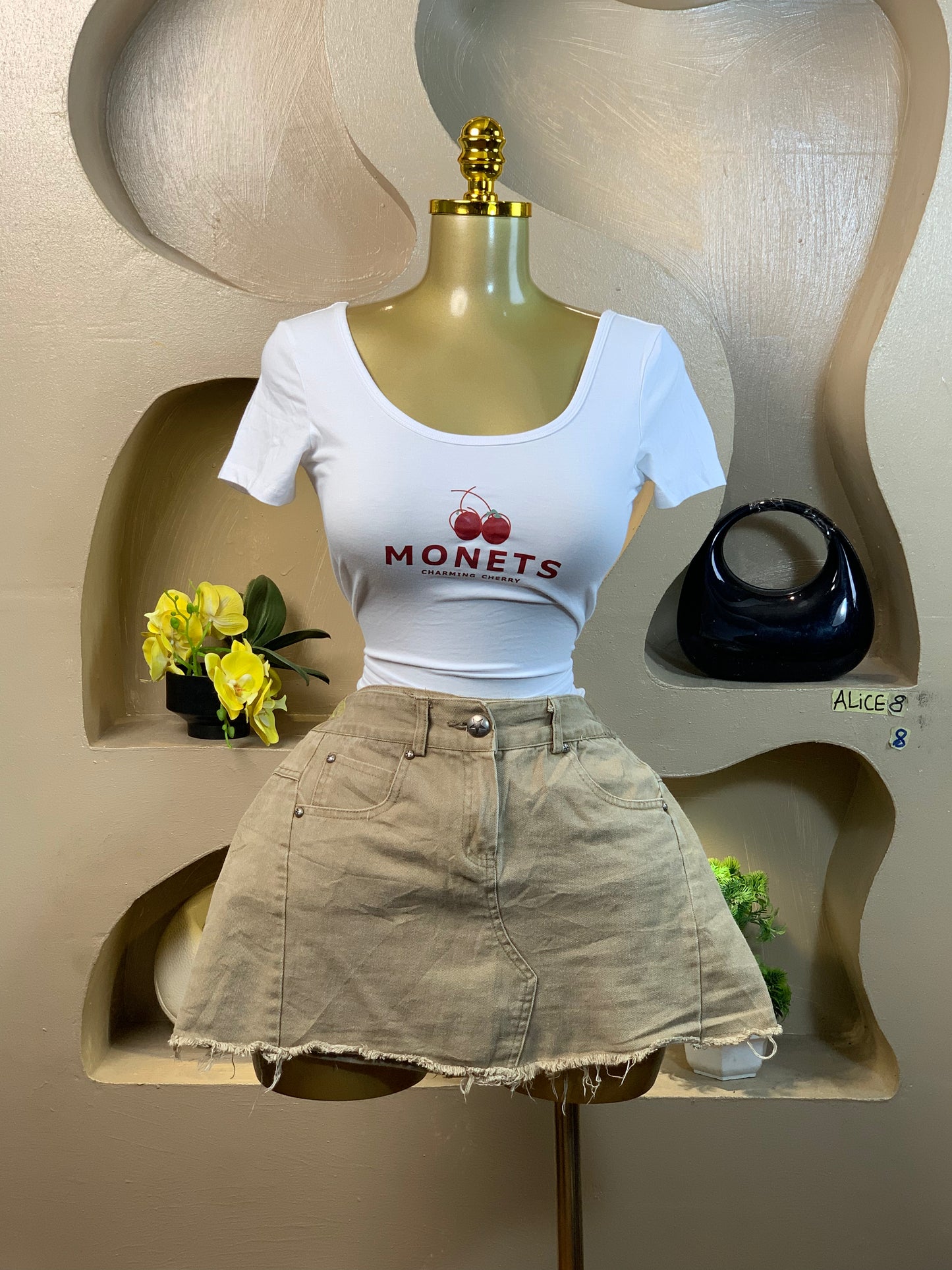 SIZE8 ALICE8 (skirt only)