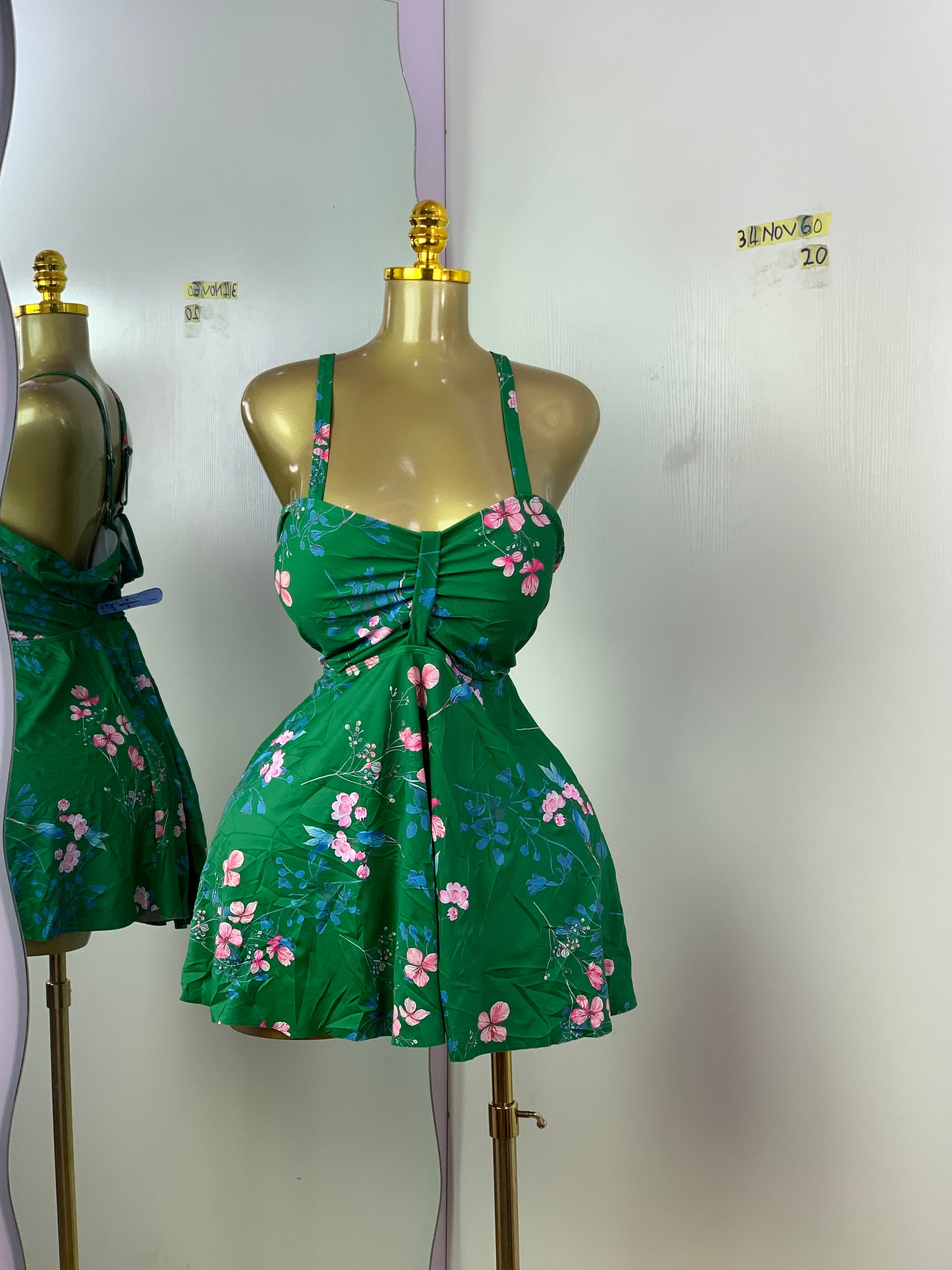 SIZE20 34NOV60 (swimsuit)