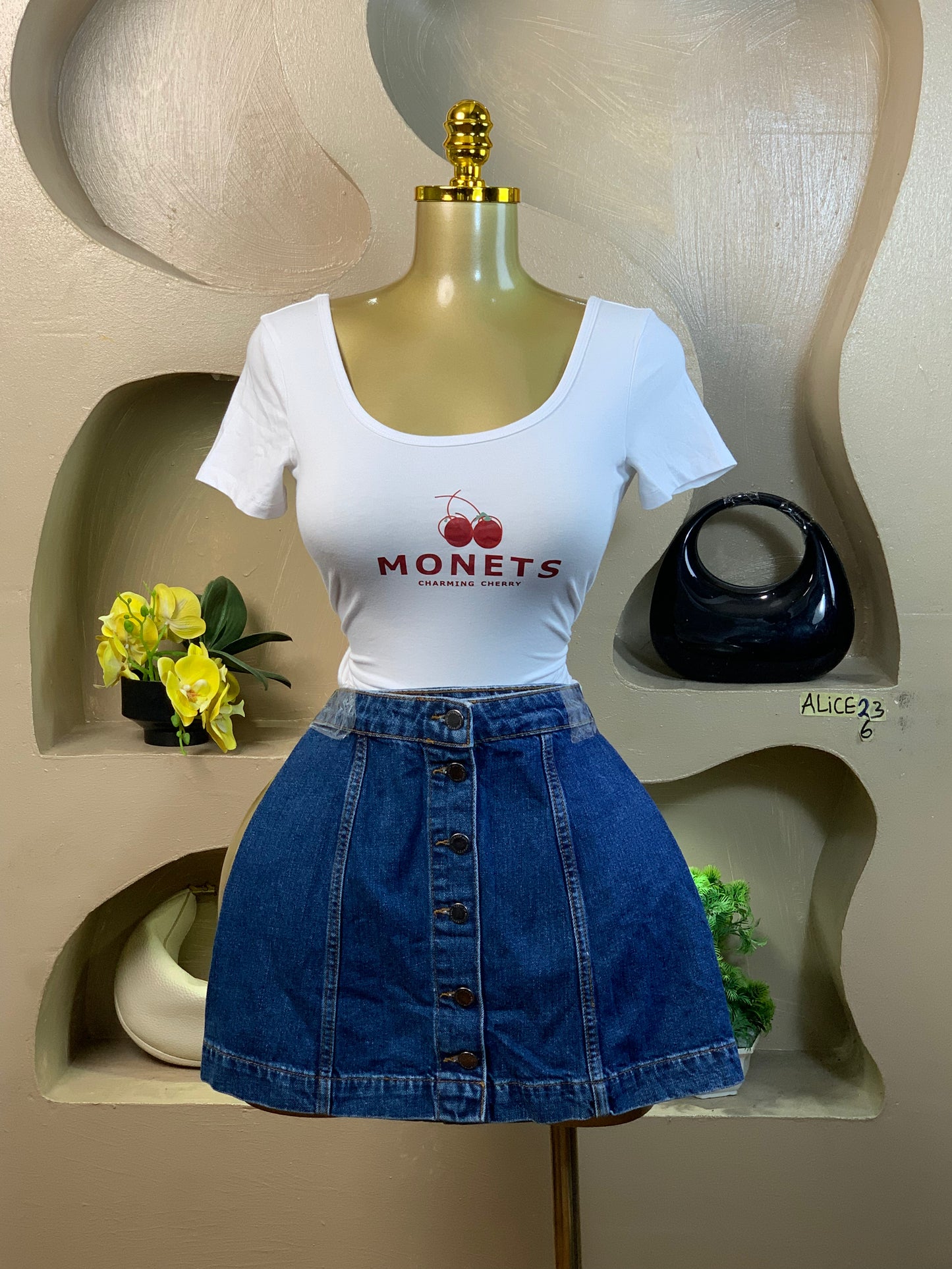 SIZE6 ALICE23 (skirt only)