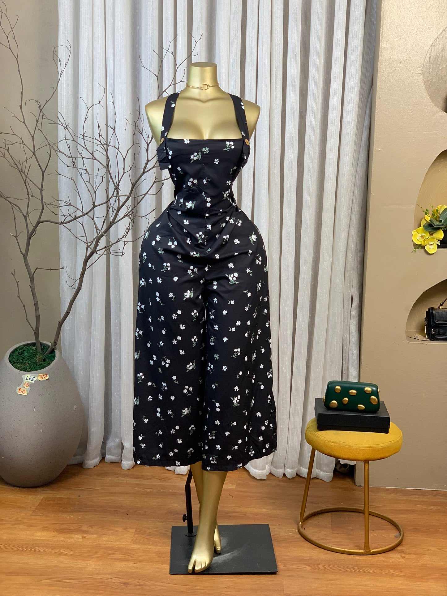 LEE37 SIZE16 Floral jumpsuit Length60