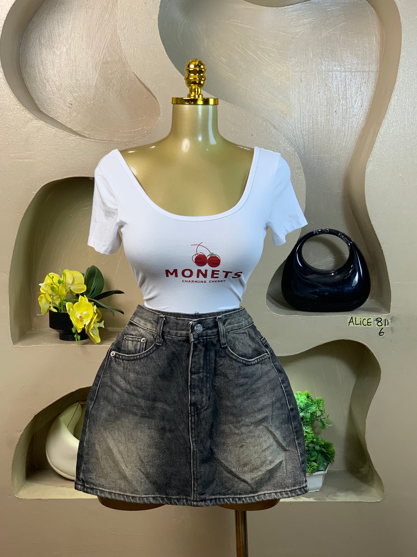 SIZE6 ALICE81 (Skirt only)