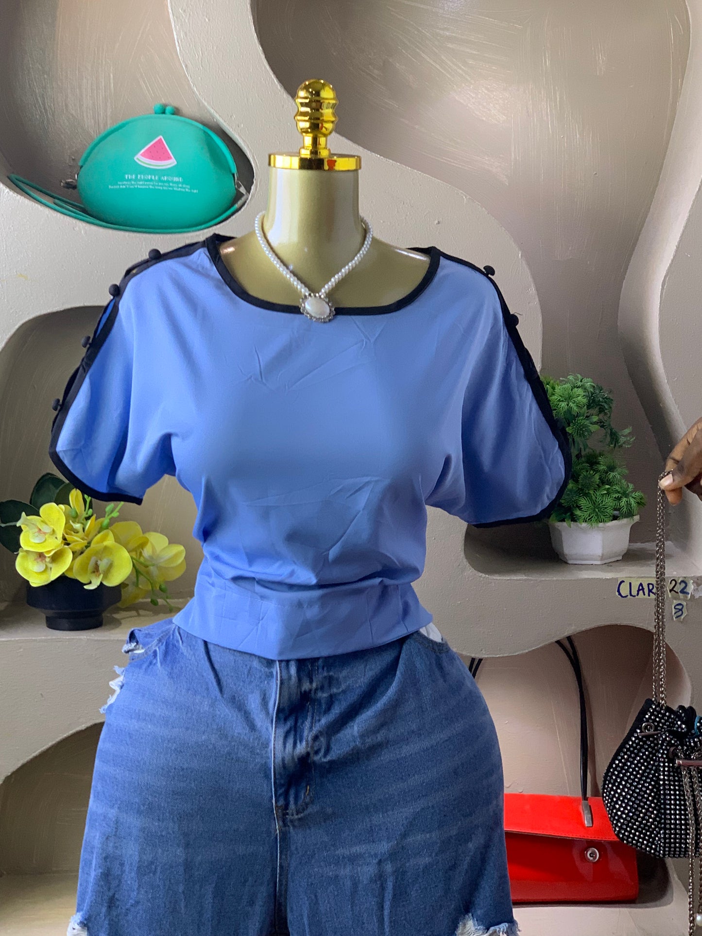 SIZE8 CLARA22