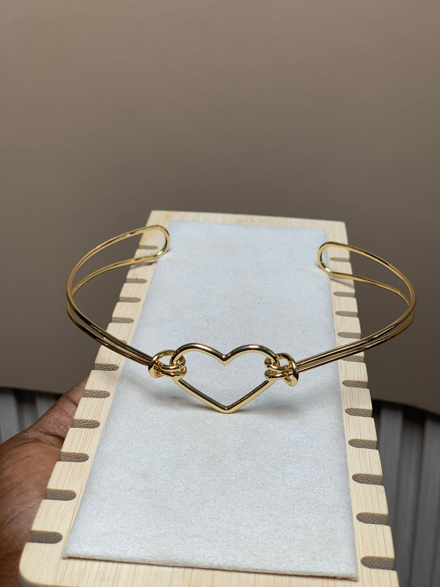 Choker C3